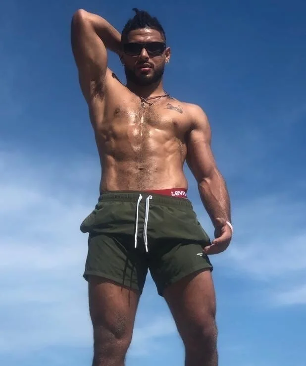 XXX Porn Photo of Nude Louis_marley__ 10