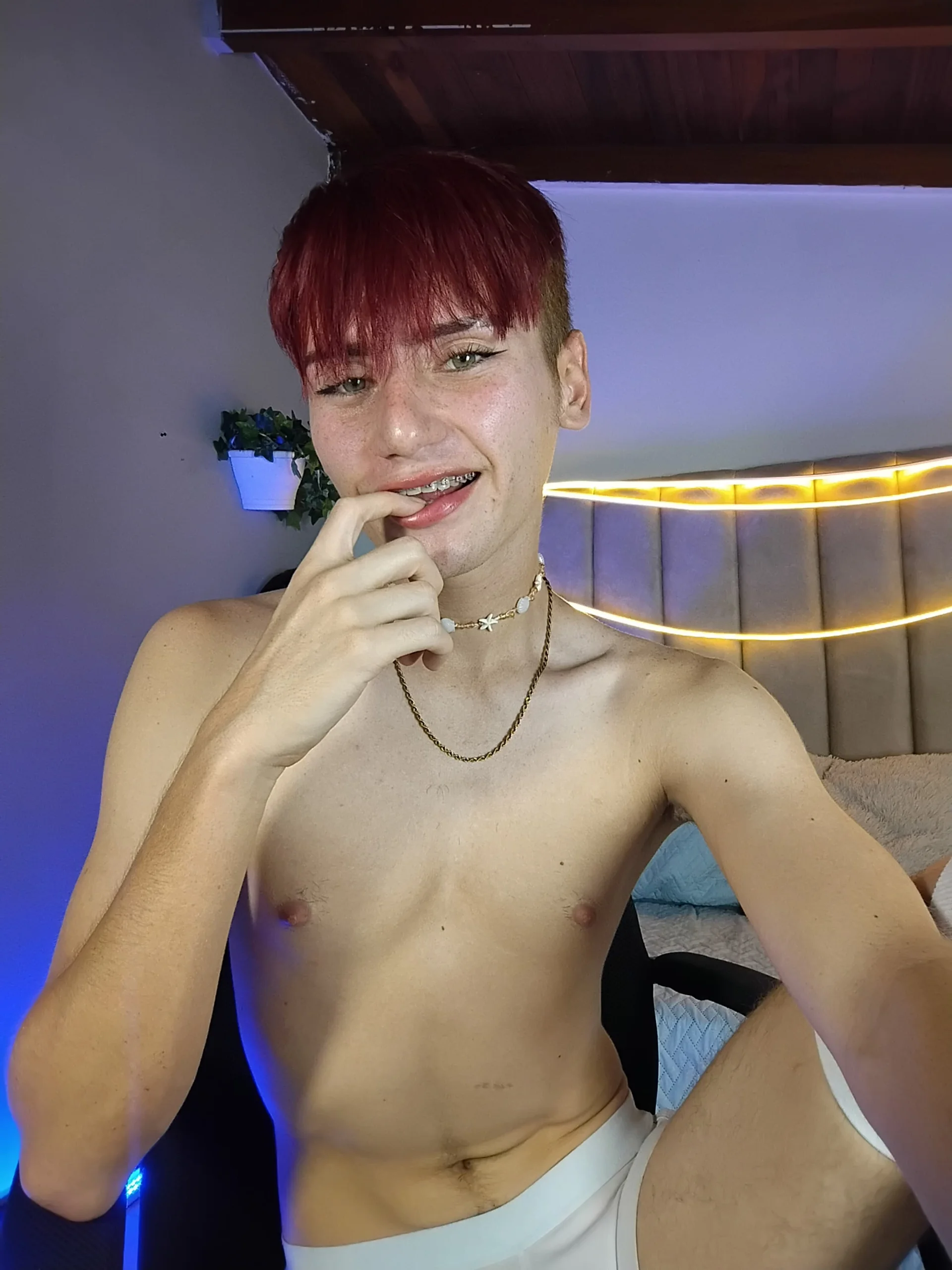 XXX Porn Photo of Nude ian_diamond 75