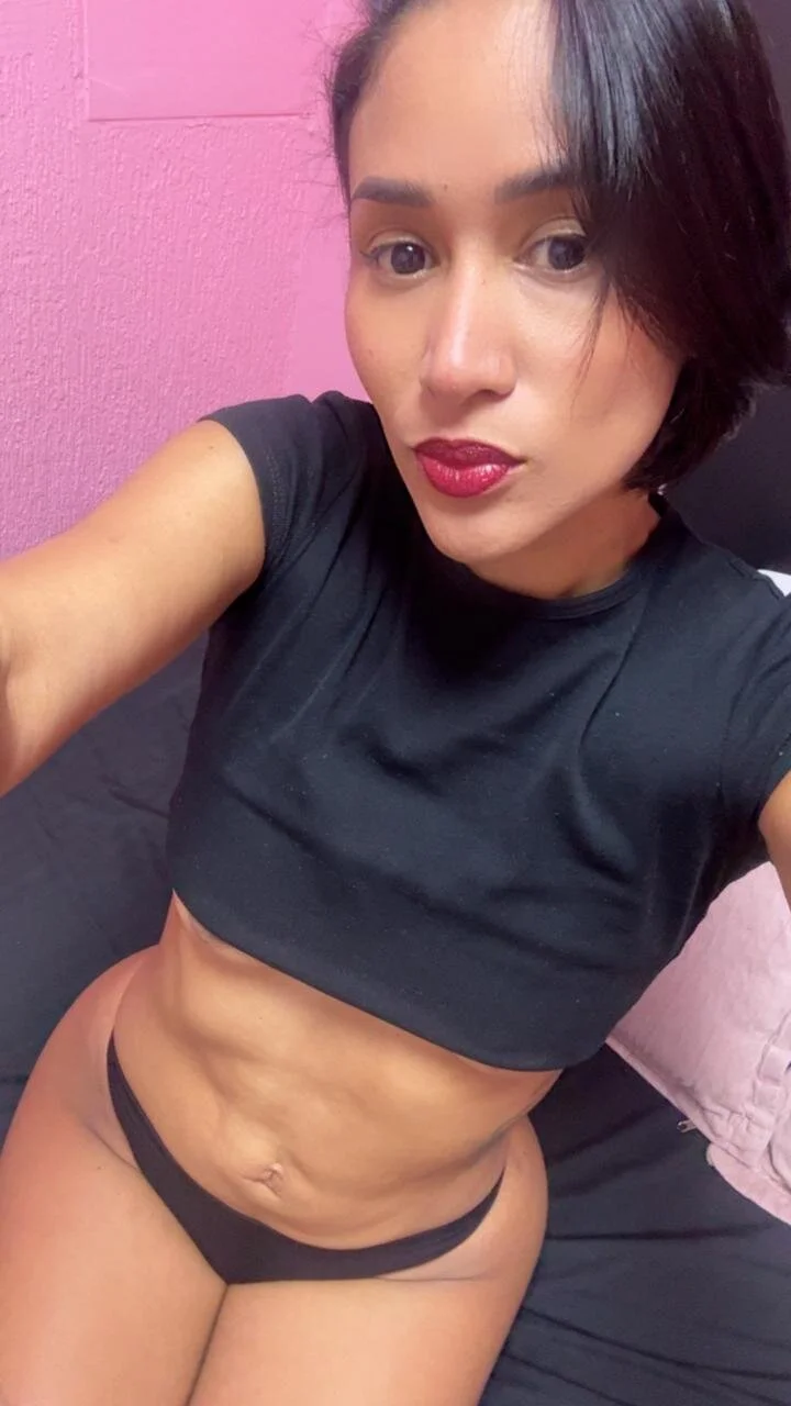 XXX Porn Photo of Nude Scarleth-Foxx 18