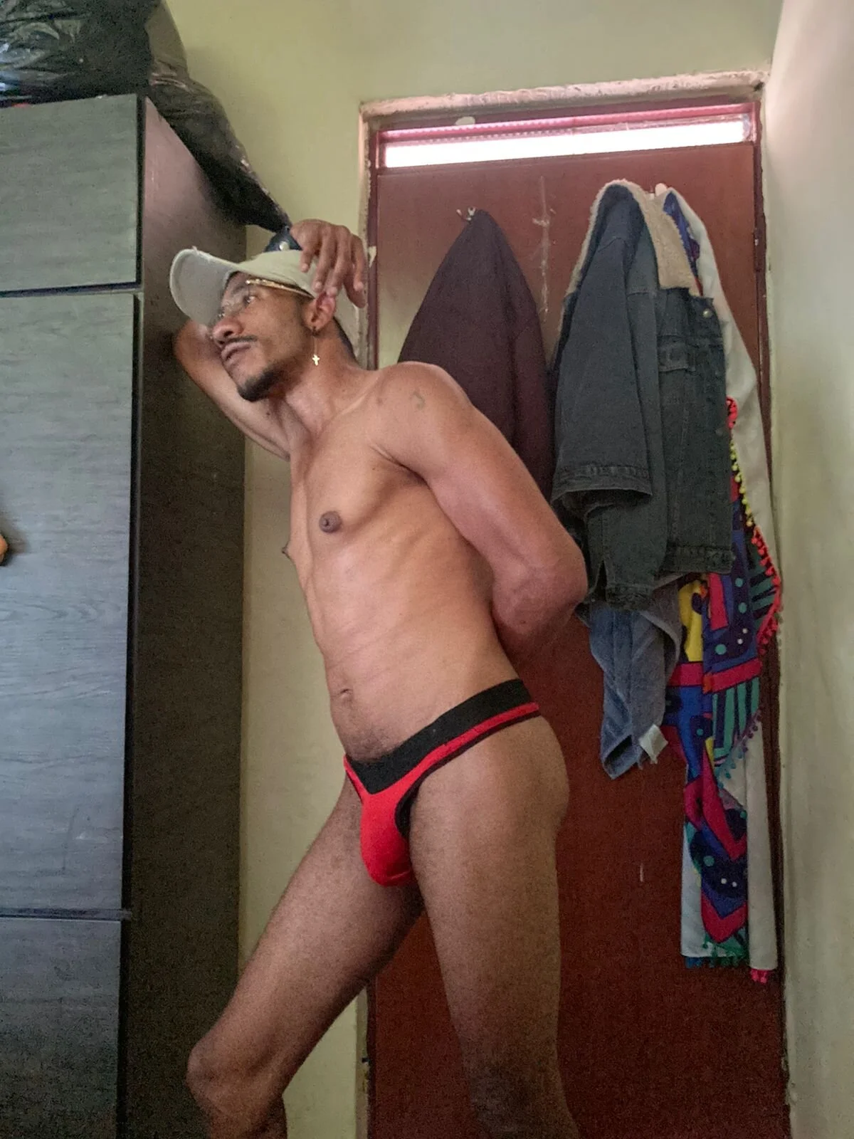 XXX Porn Photo of Nude Kratos-Moreno 7