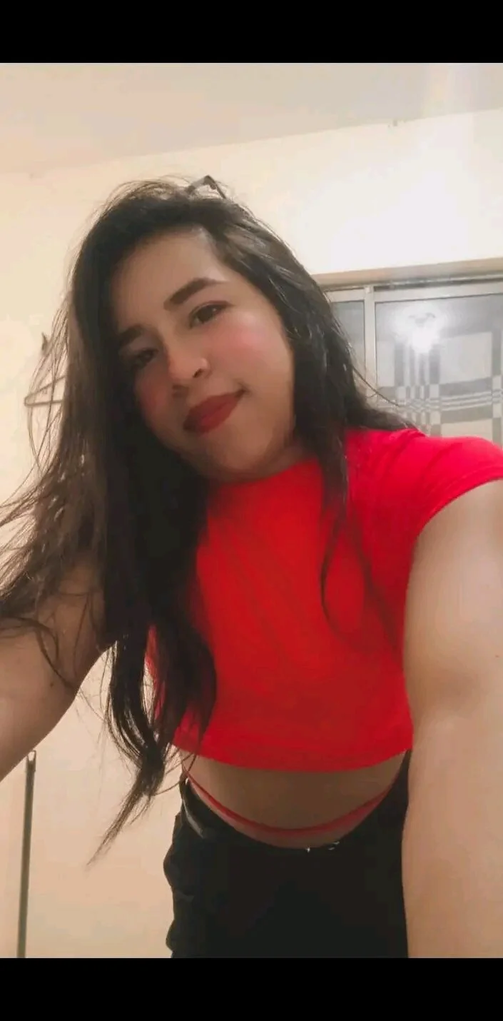 XXX Porn Photo of Nude evelynnice19 7