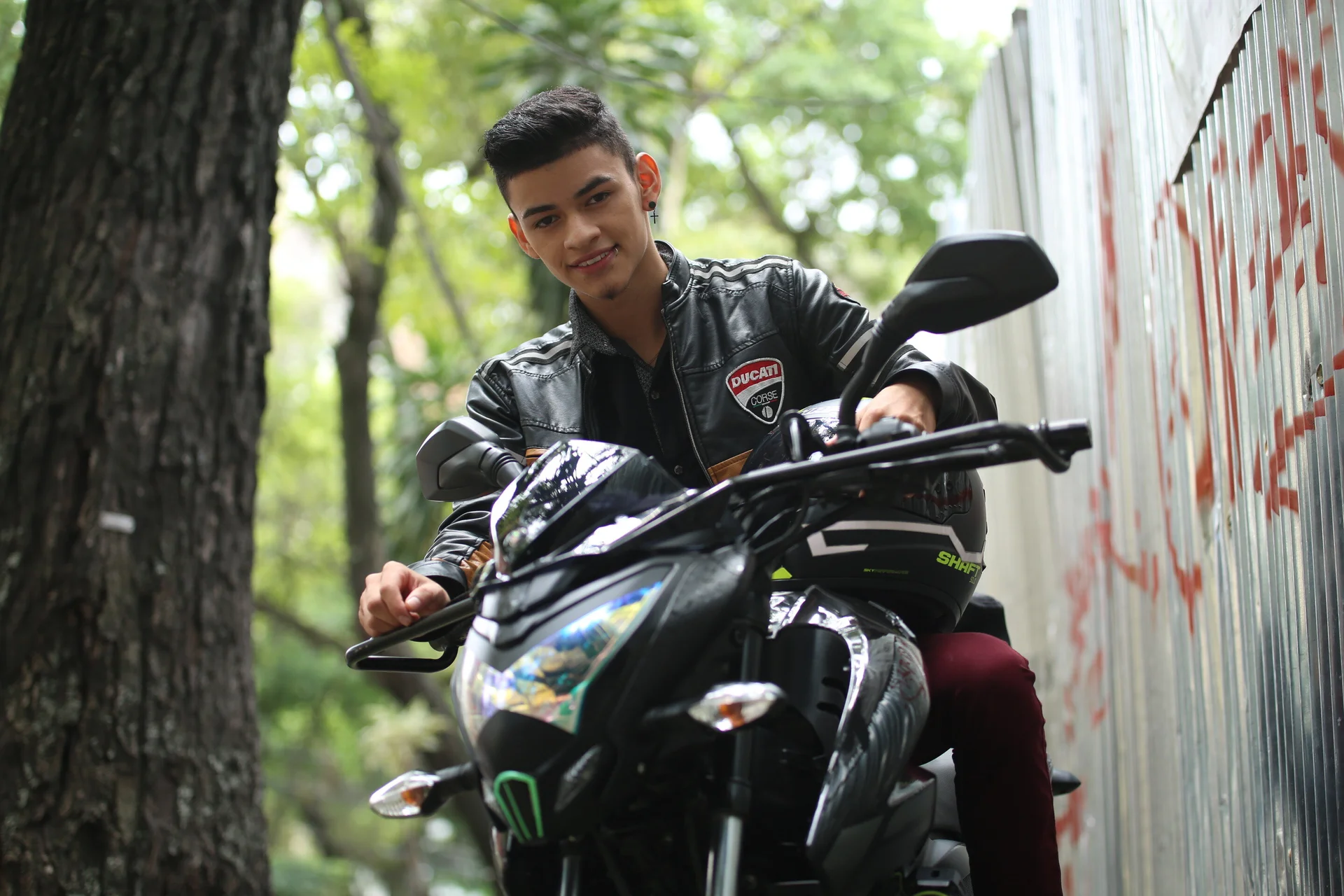 XXX Porn Photo of Nude VikoHands 8