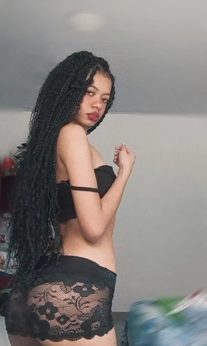 XXX Porn Photo of Nude BabyScarlett_01 5