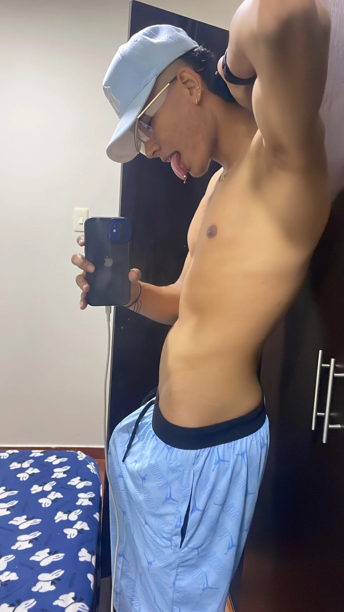 XXX Porn Photo of Nude kronos_Rios 13