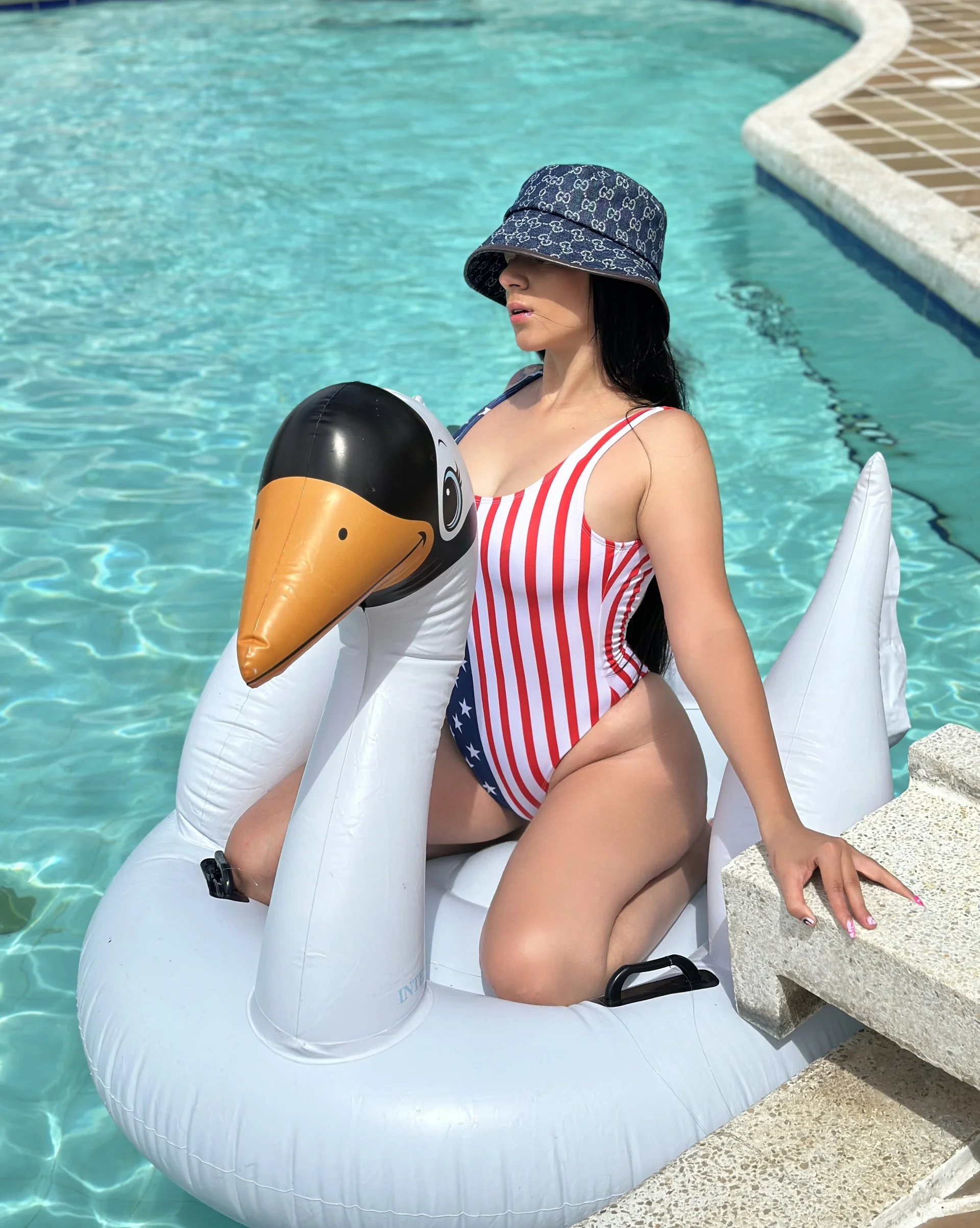 XXX Porn Photo of Nude AmyWesley 1