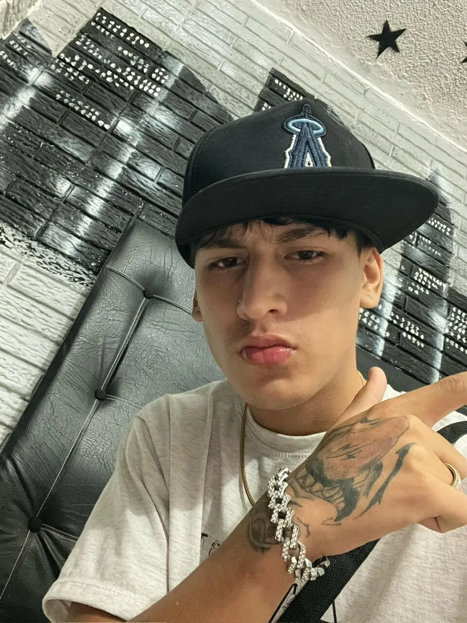 XXX Porn Photo of Nude Just18Jake 3