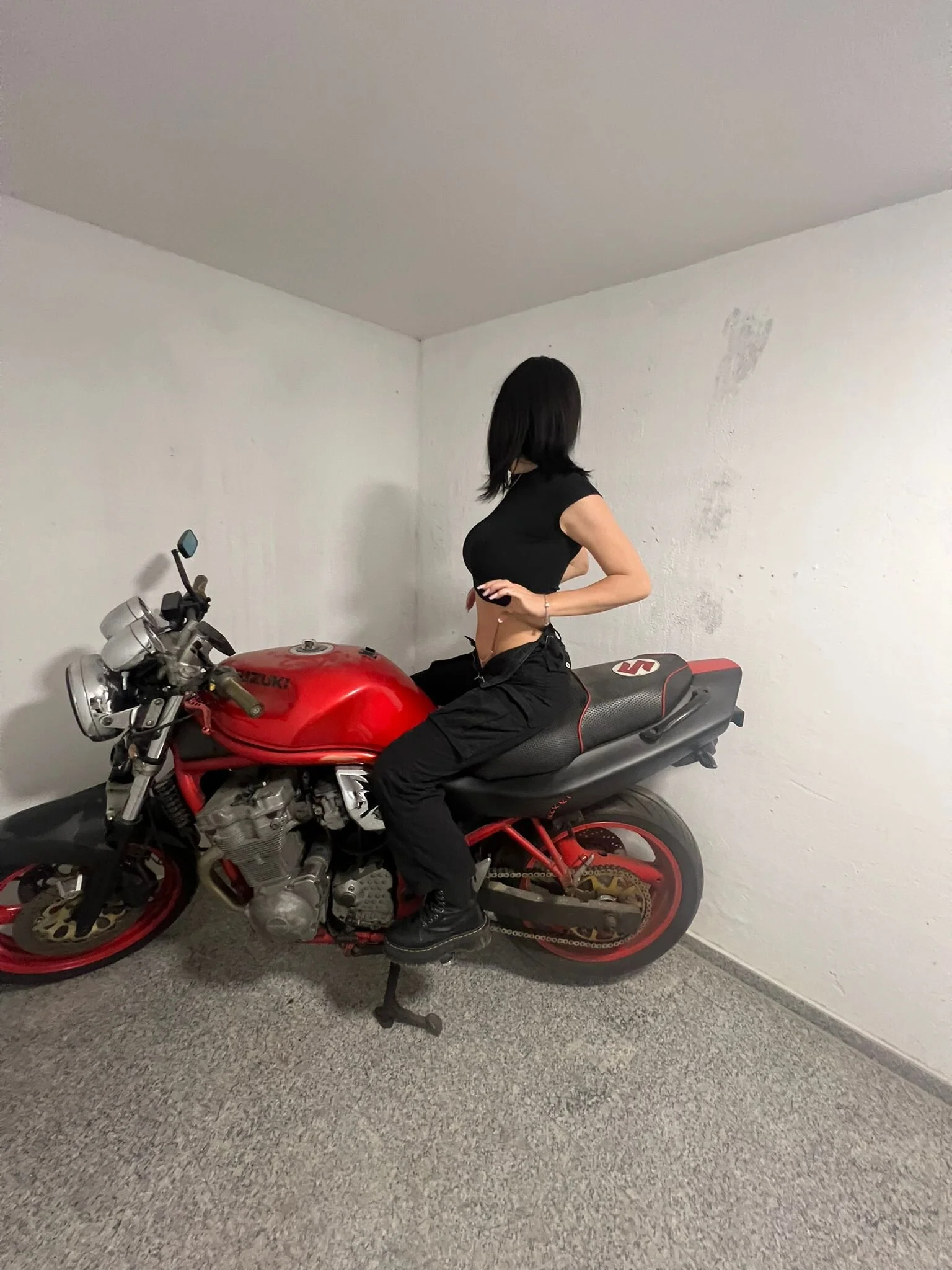 XXX Porn Photo of Nude InsideMia 38
