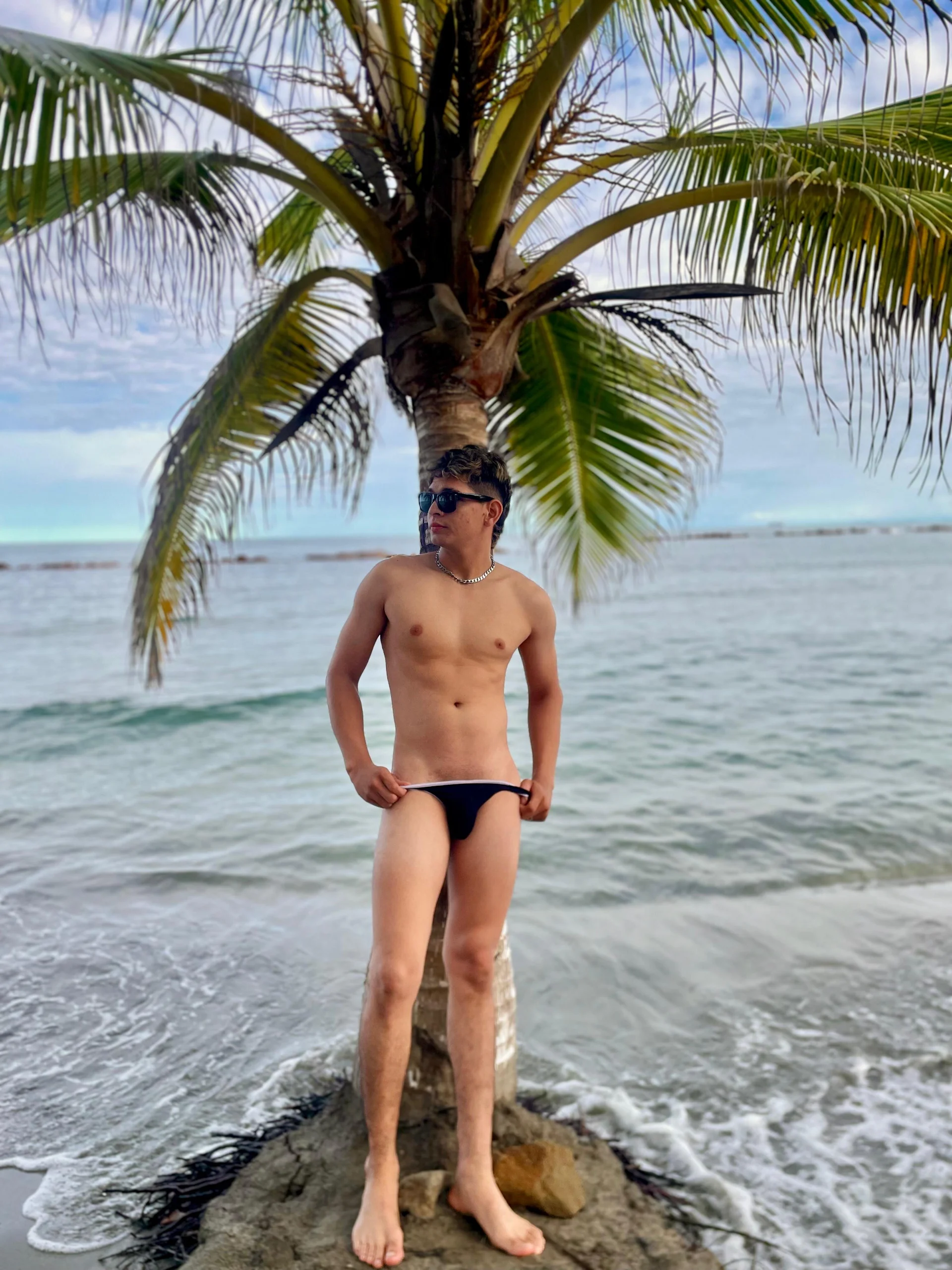 XXX Porn Photo of Nude Pedro_Luxx 18