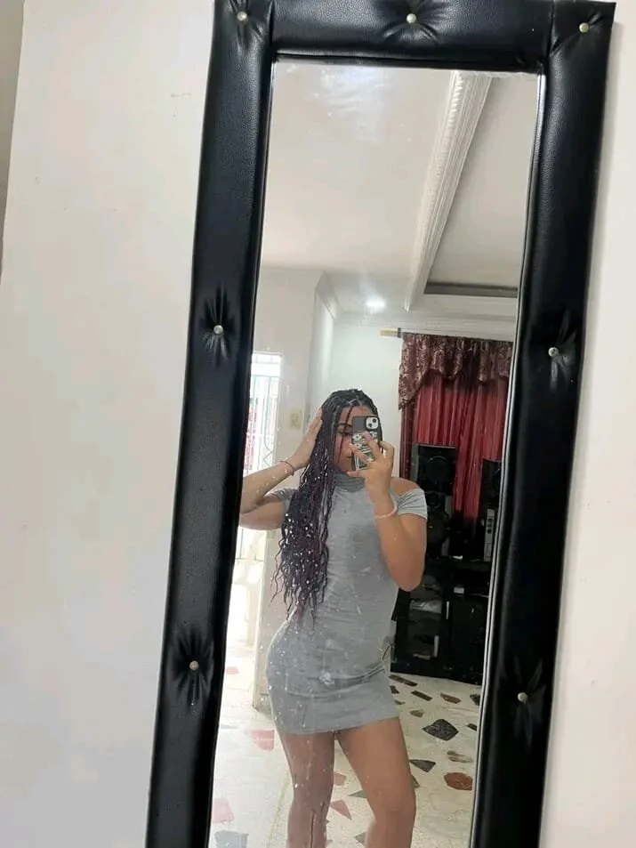 XXX Porn Photo of Nude ValentinaFoxx_ 3