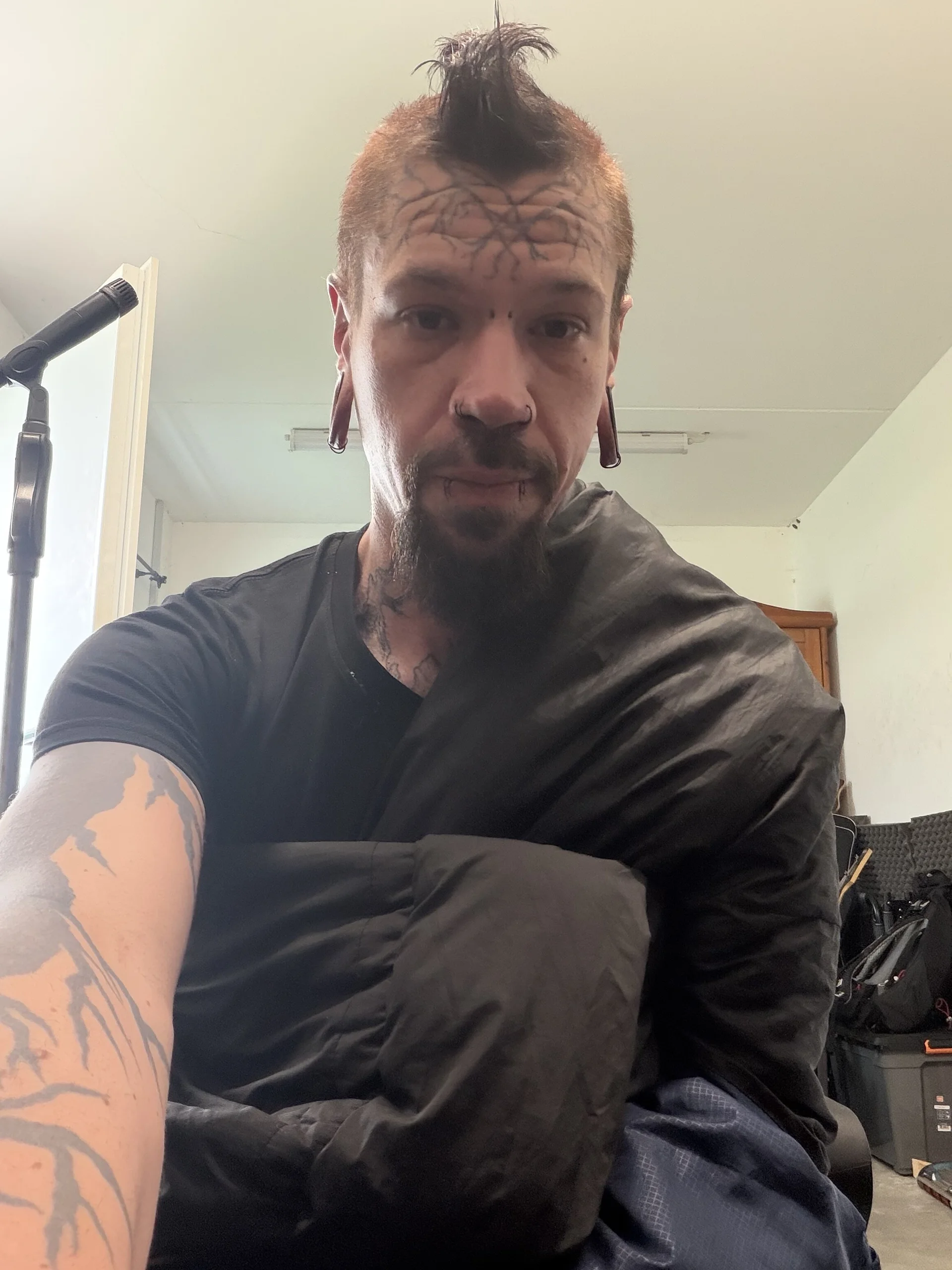 XXX Porn Photo of Nude LuciferProductions 4