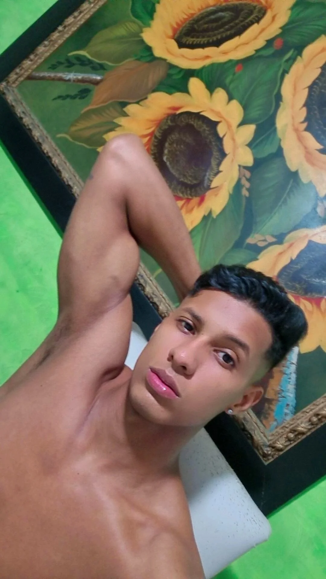 XXX Porn Photo of Nude tom_strong1 4