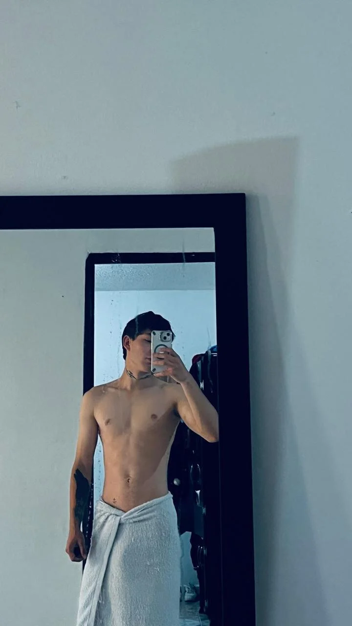 XXX Porn Photo of Nude tyler_sttone 6