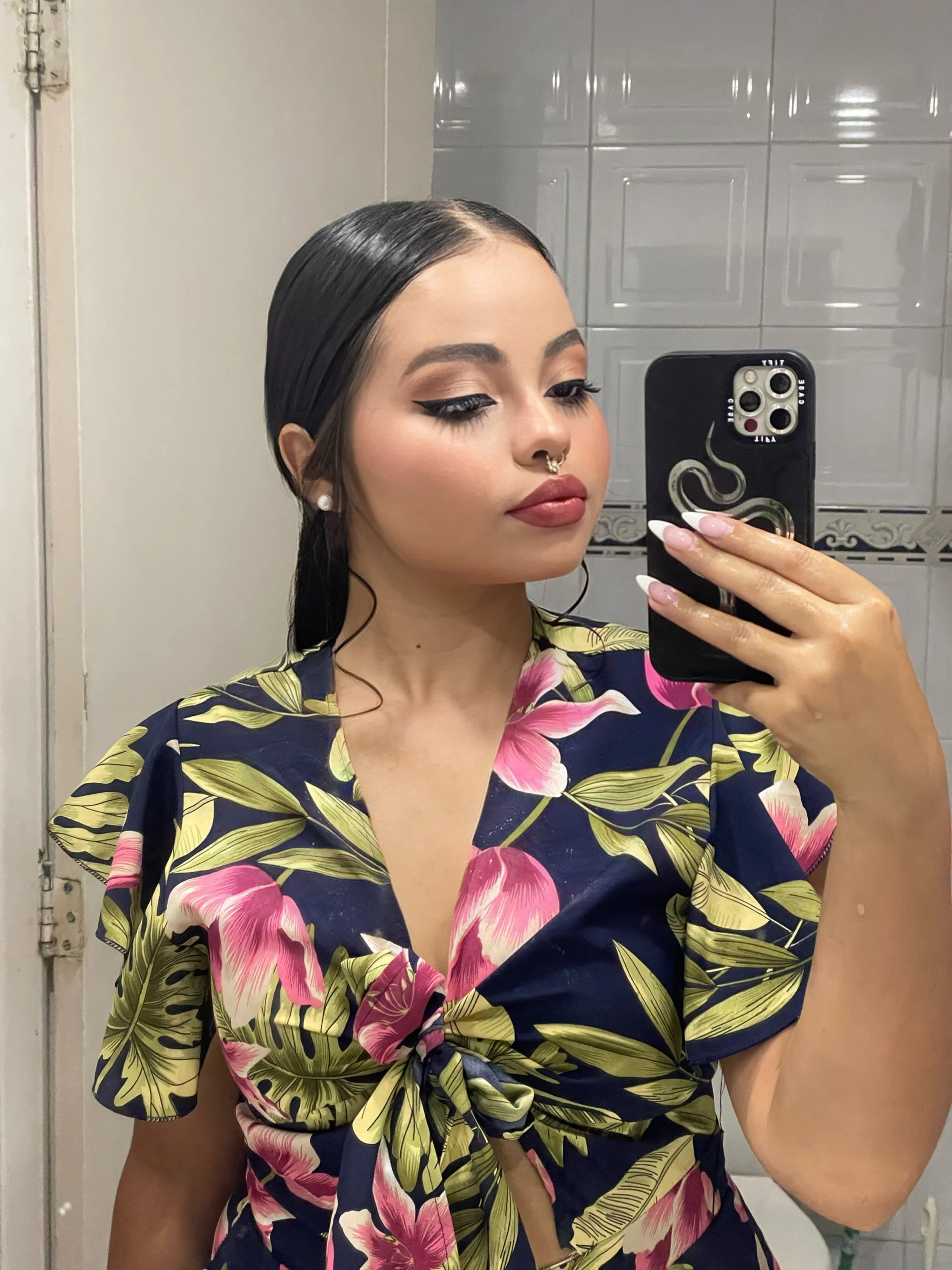 XXX Porn Photo of Nude damn_that_booty 11