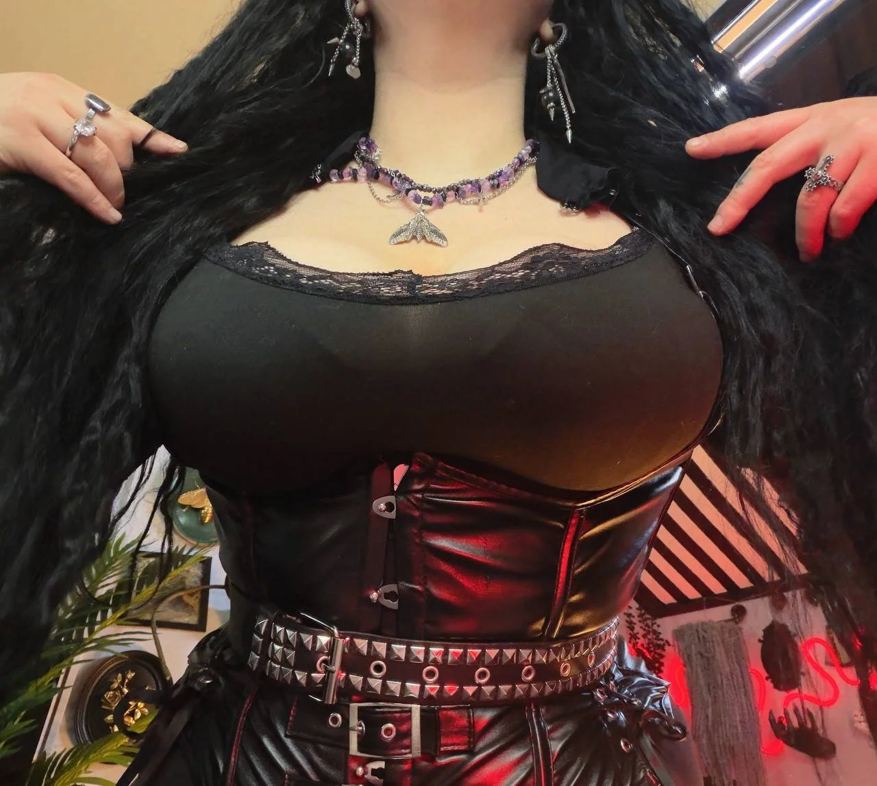 XXX Porn Photo of Nude vulagarmanners_ 30