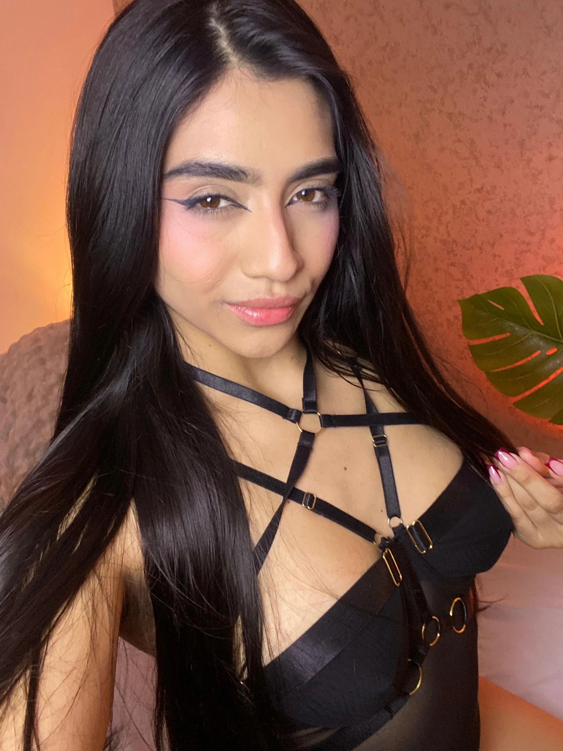 XXX Porn Photo of Nude miah_luv 50