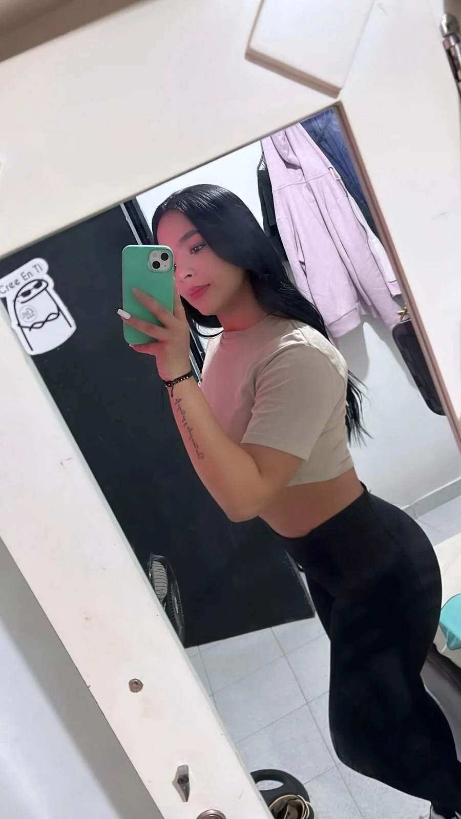 XXX Porn Photo of Nude VIOLETWILLIANS 6