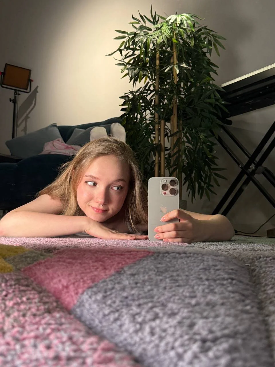 XXX Porn Photo of Nude bambi_lu 128