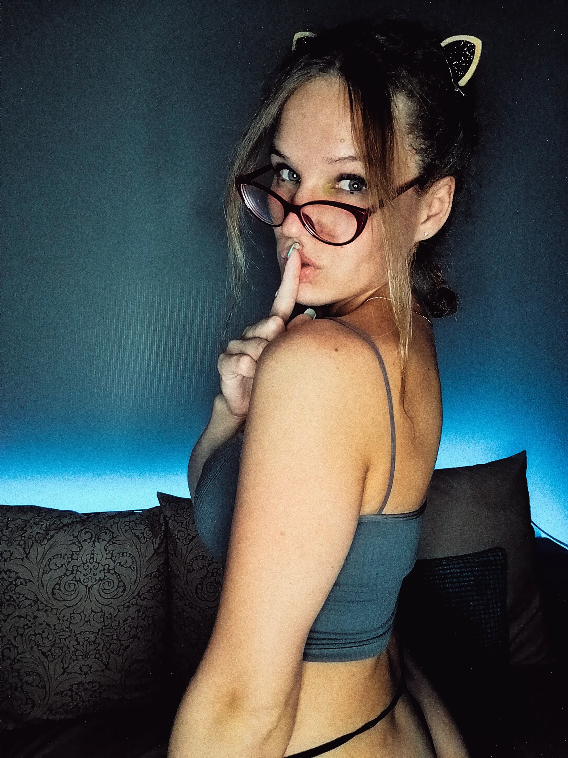 XXX Porn Photo of Nude MrMrsRight 3