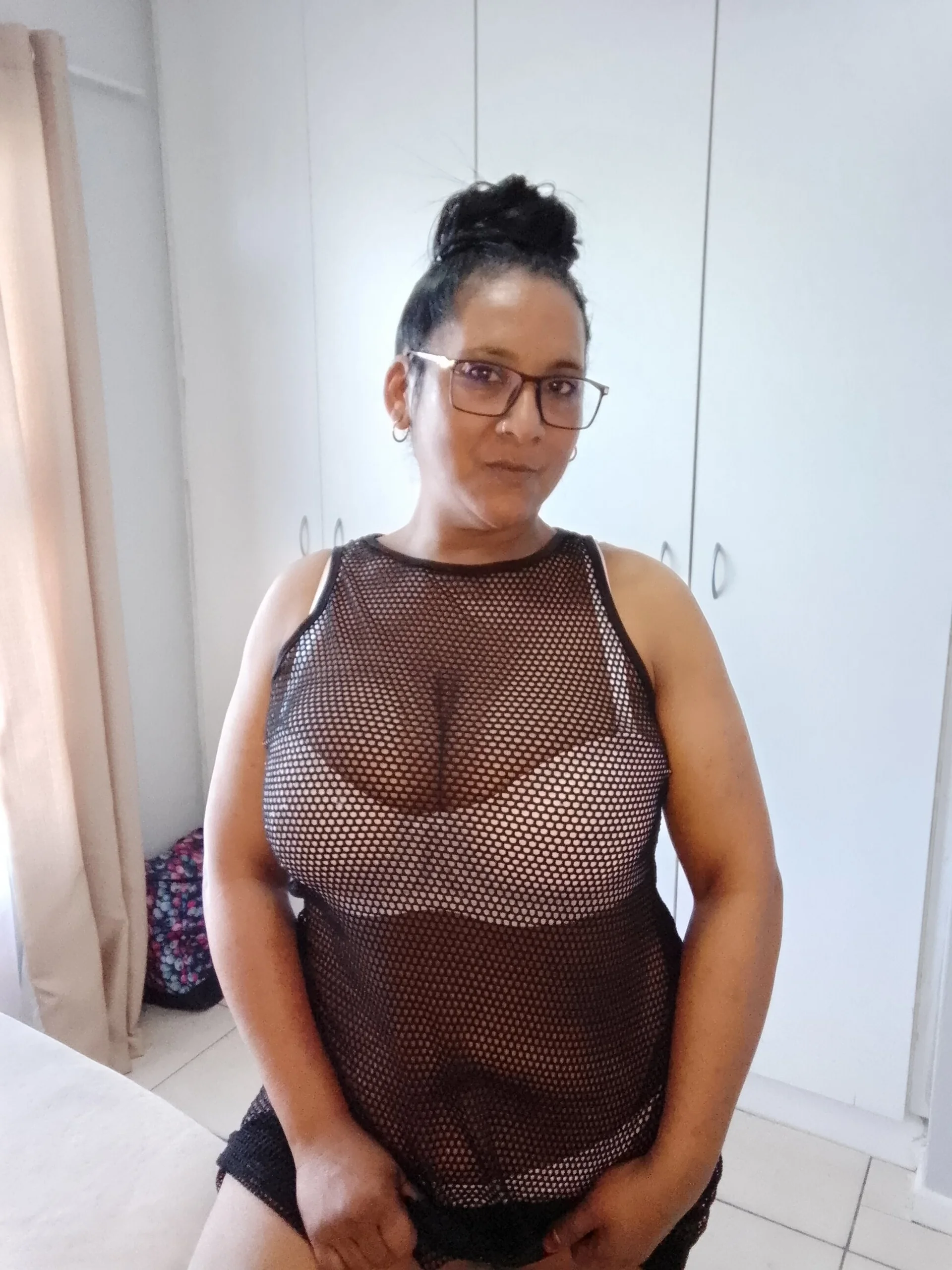 XXX Porn Photo of Nude Ashleymilf47 2