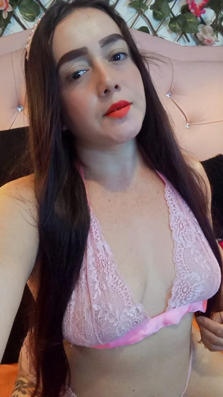 XXX Porn Photo of Nude Naomi-Jones 4