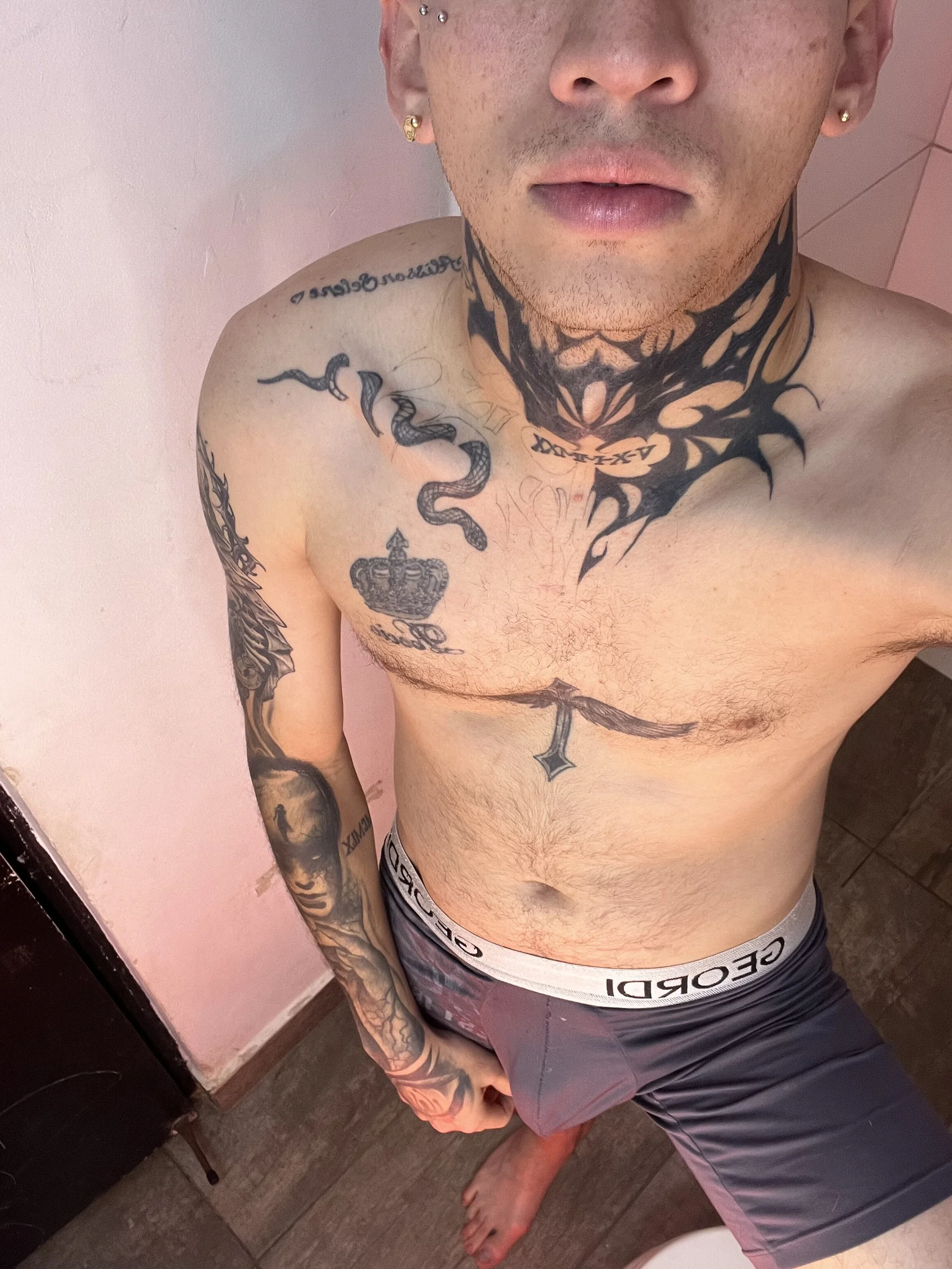 XXX Porn Photo of Nude alexhotnice 1