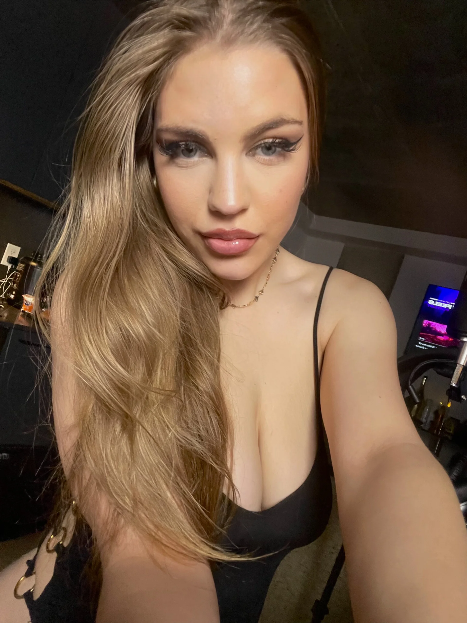 XXX Porn Photo of Nude elliepixie 6