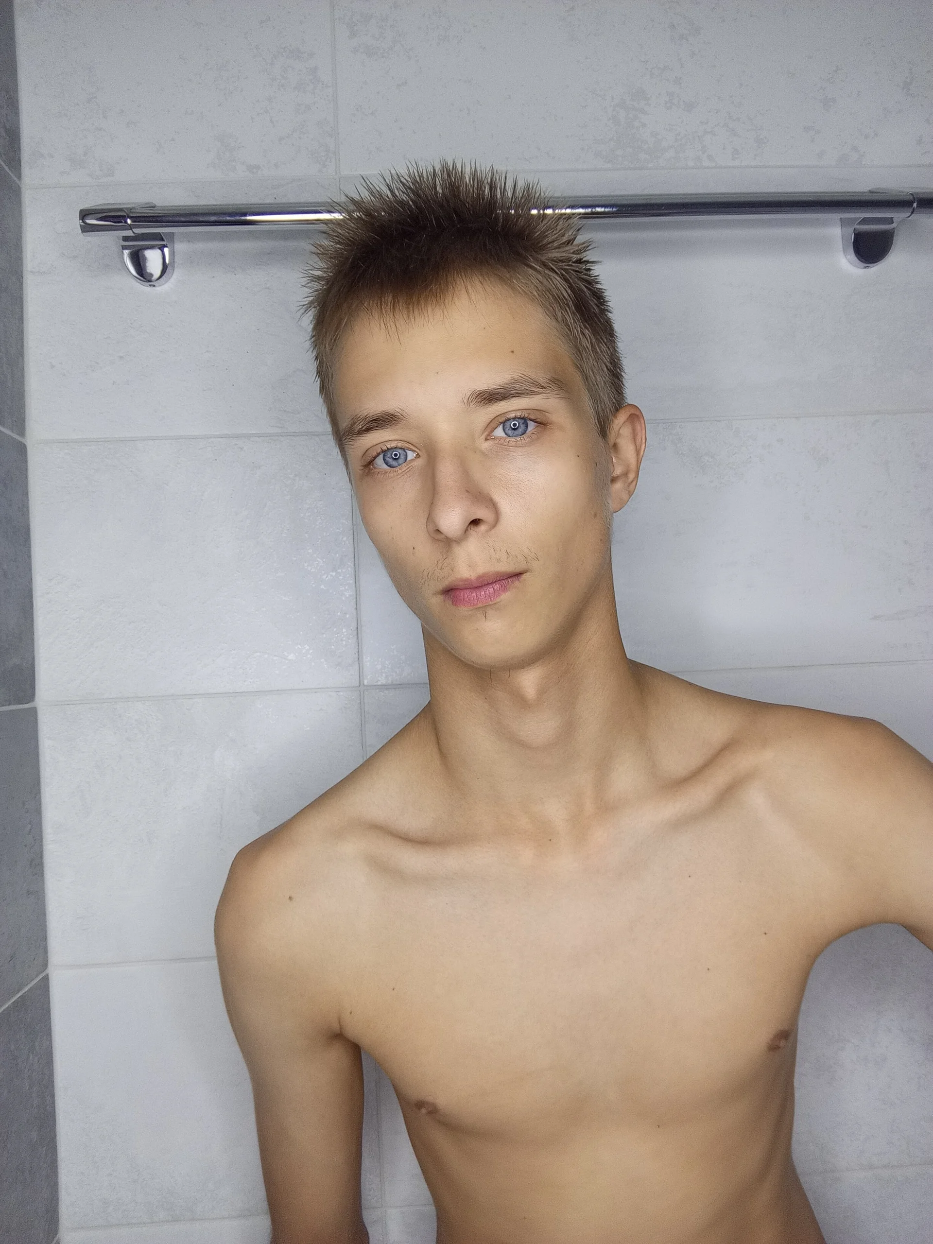 XXX Porn Photo of Nude glasses_cat 1