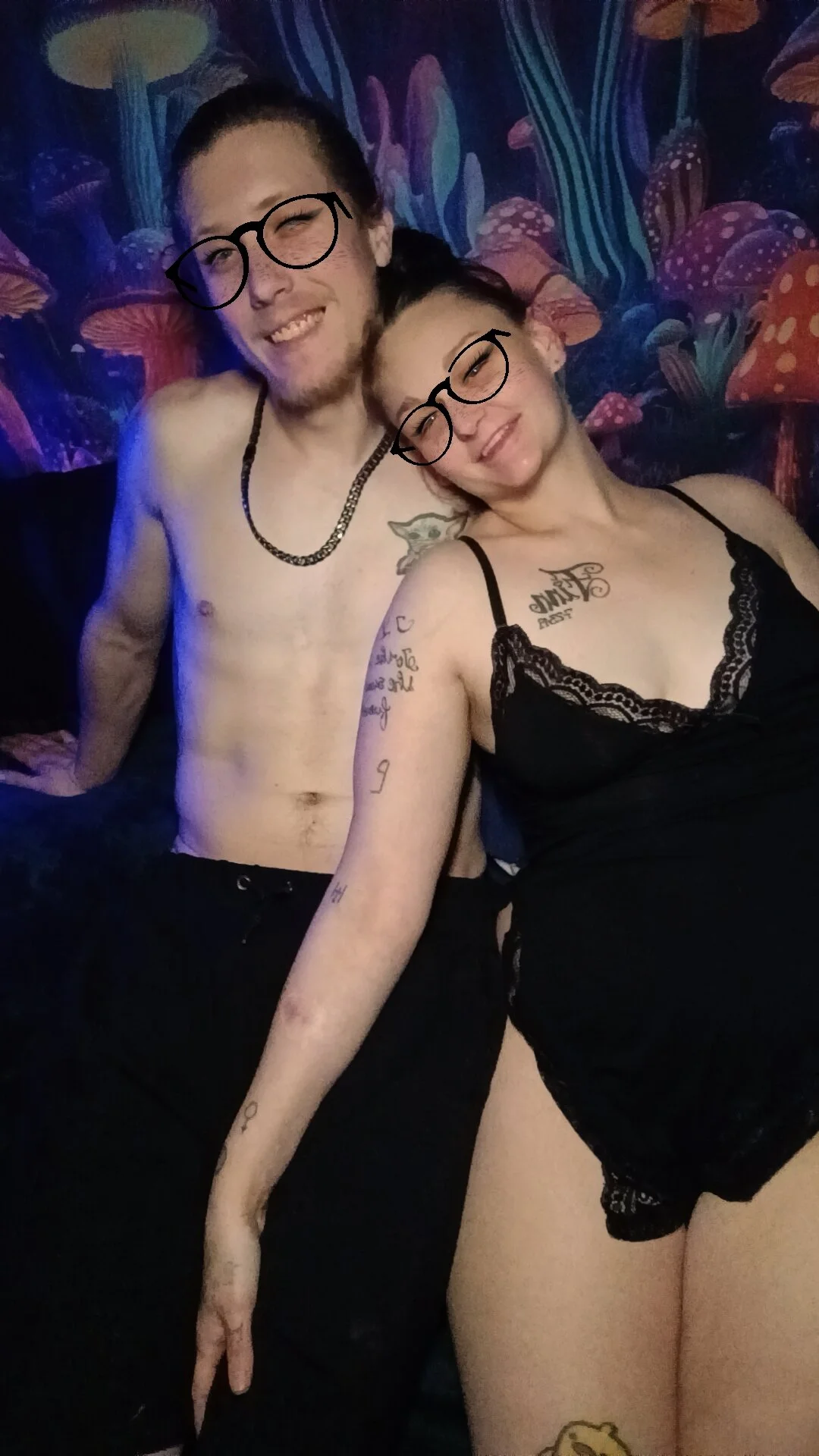 XXX Porn Photo of Nude dolphintrutle 4