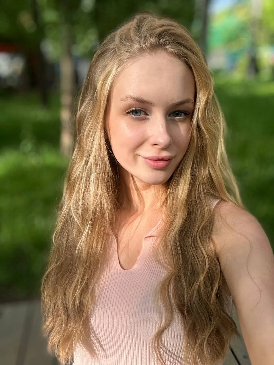 XXX Porn Photo of Nude soft_babe 11