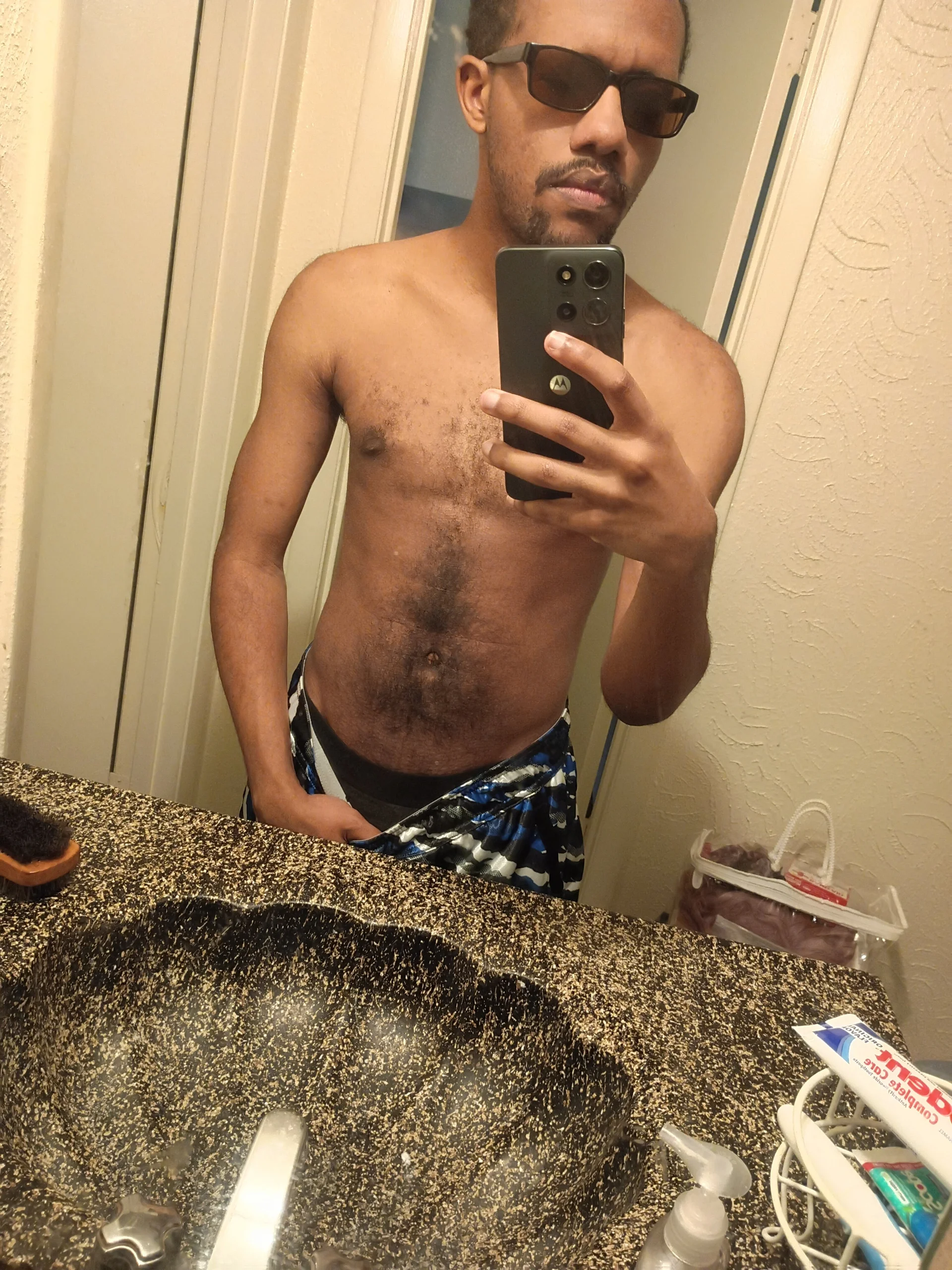XXX Porn Photo of Nude moneybaggtj 15