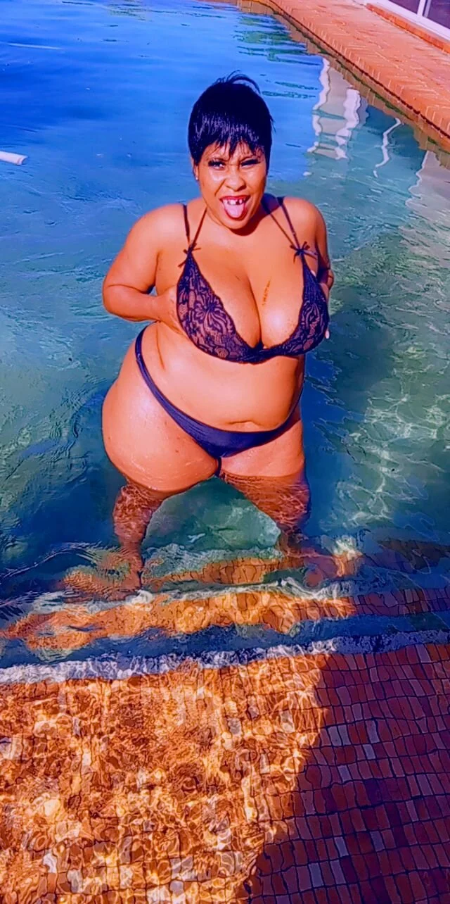 XXX Porn Photo of Nude Ebonylovelyx 2