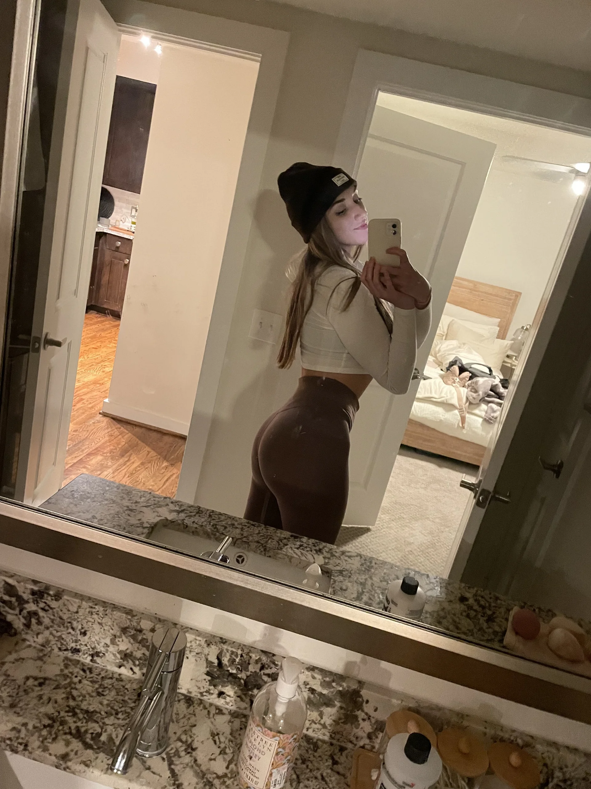 XXX Porn Photo of Nude krissyatnight 5