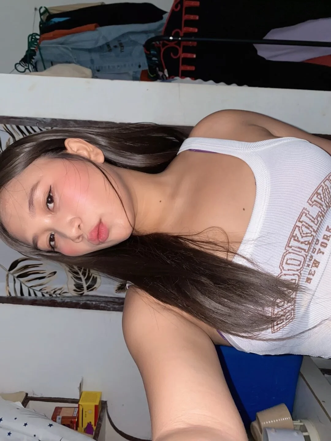 XXX Porn Photo of Nude LeiPrettySlut05 10