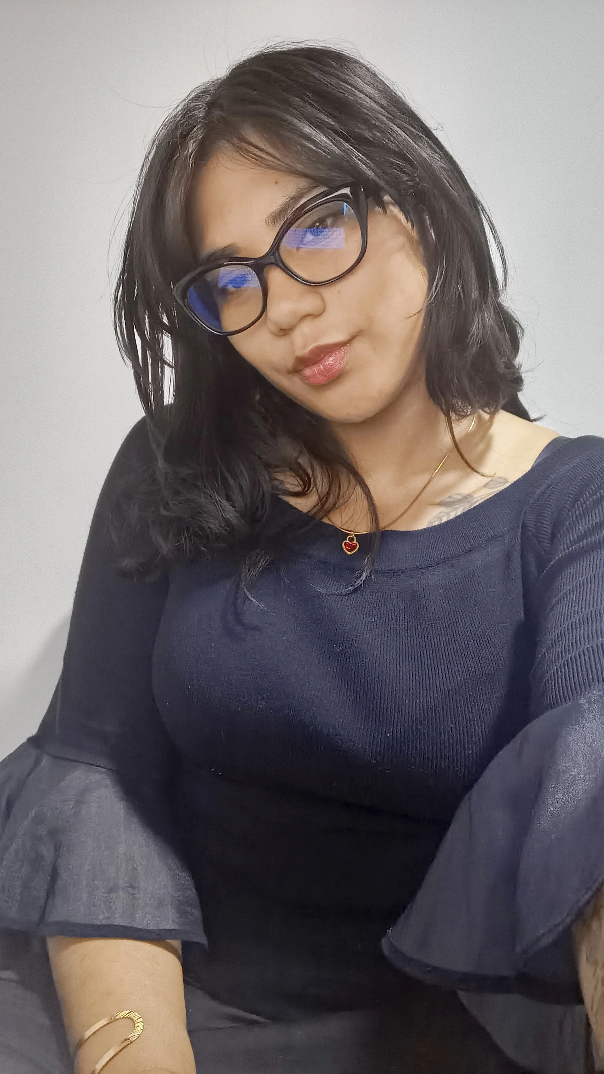 XXX Porn Photo of Nude hairylatiingoddess 2