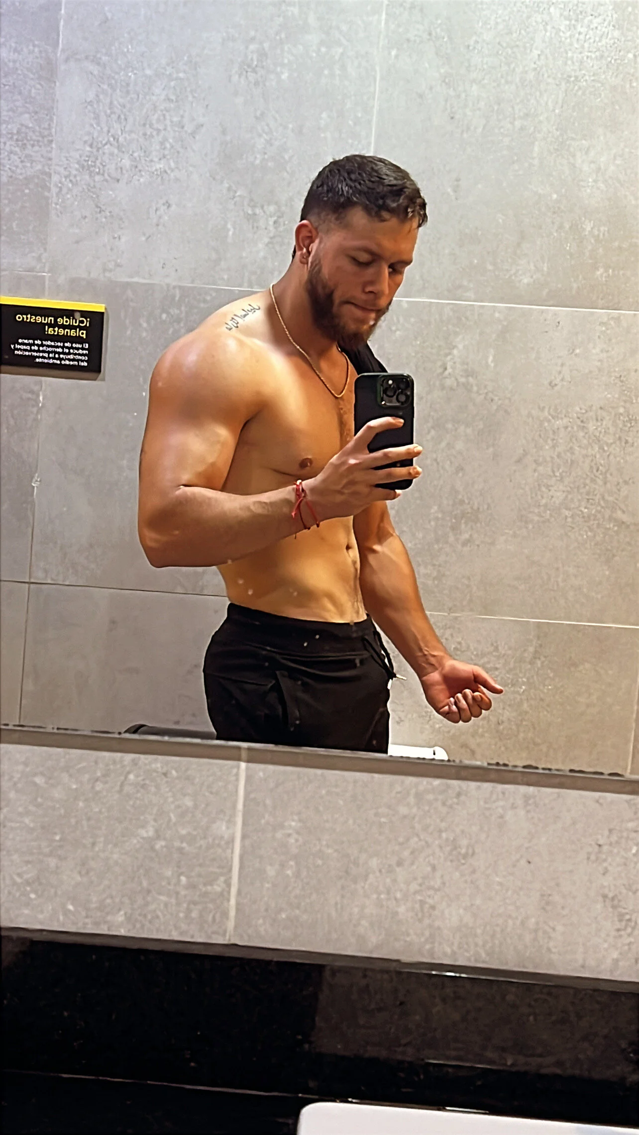 XXX Porn Photo of Nude BastianFerrari 10