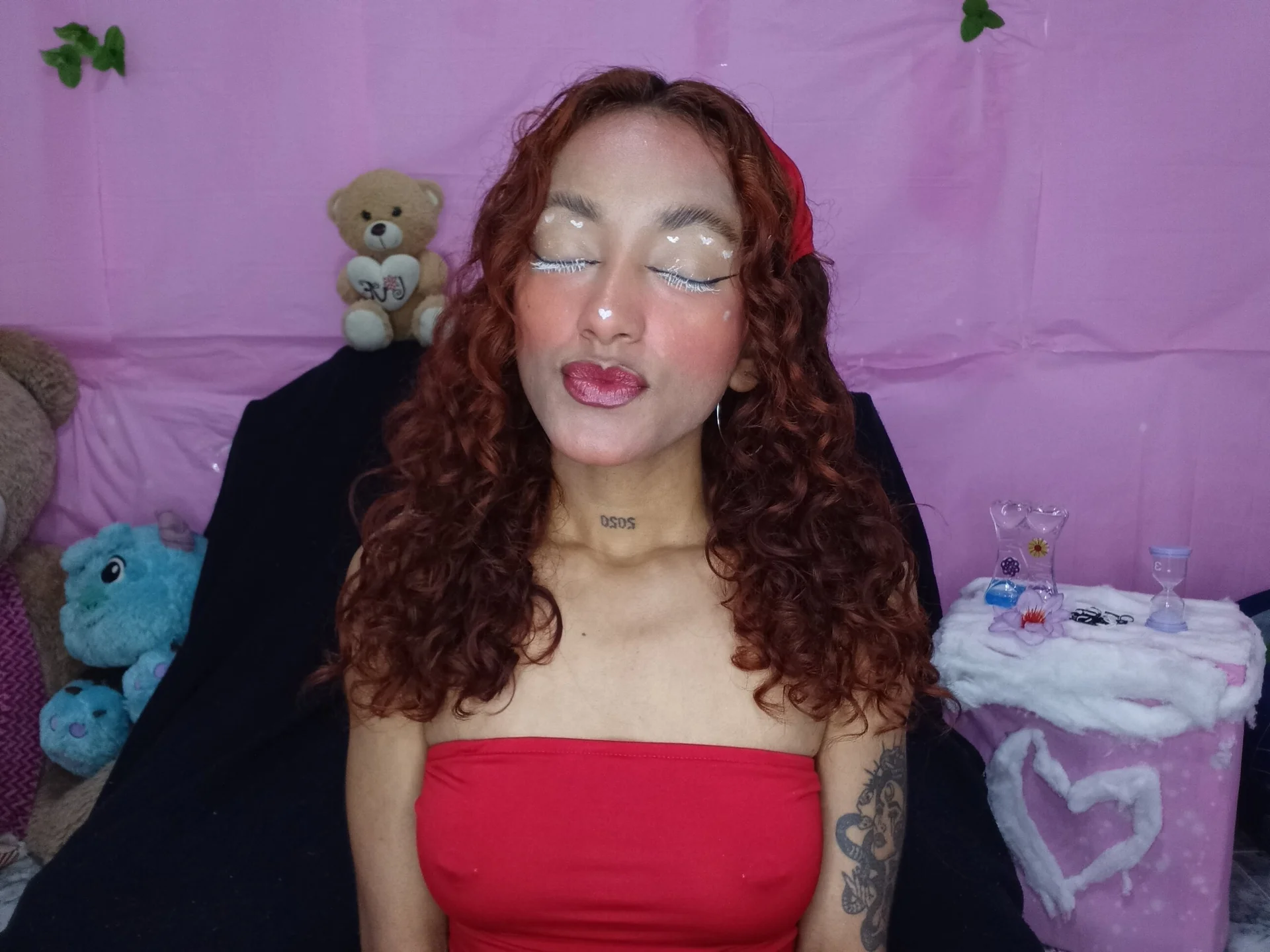 XXX Porn Photo of Nude Elii_petit1 2