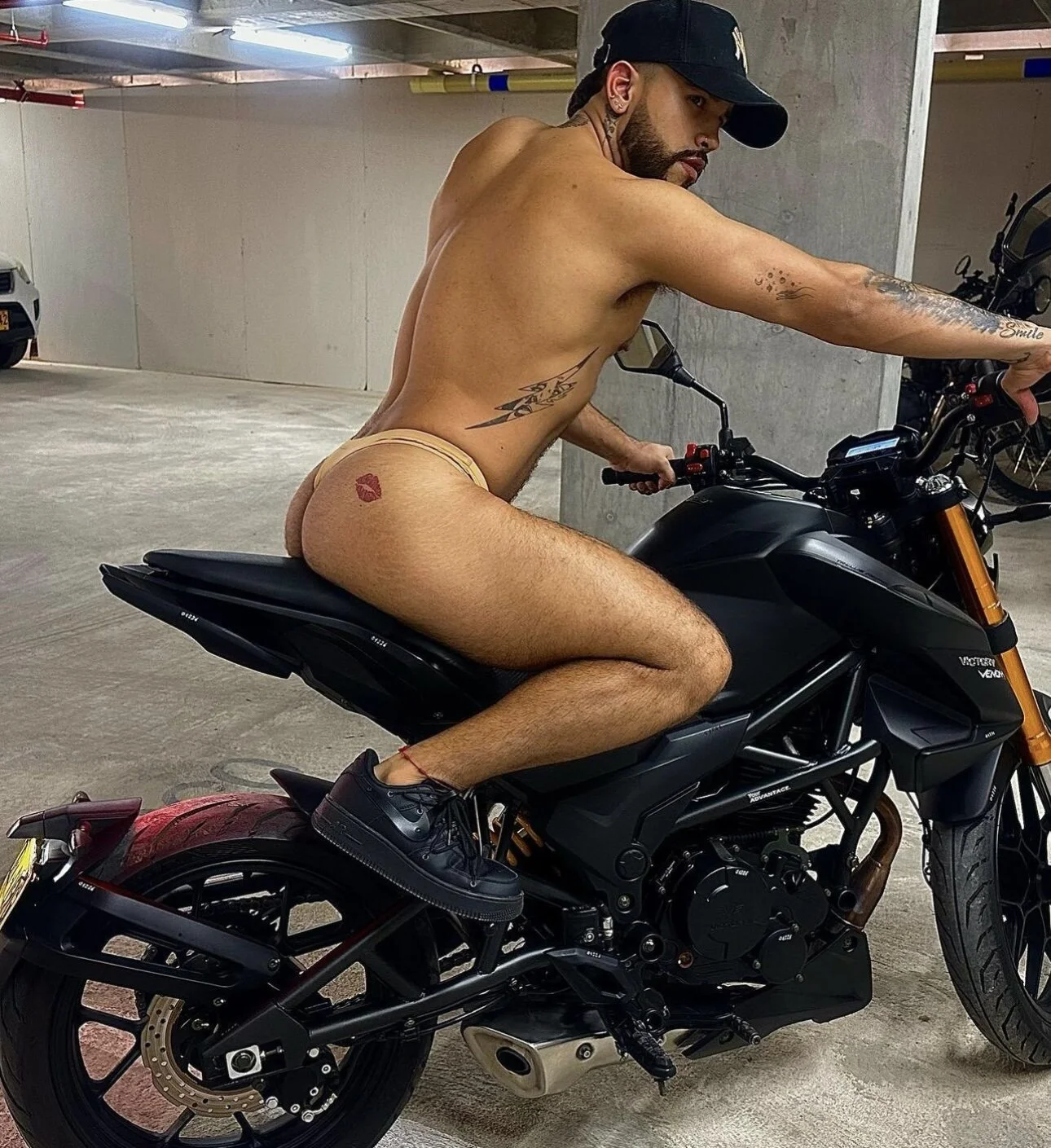 XXX Porn Photo of Nude jacob_stud18_ 7