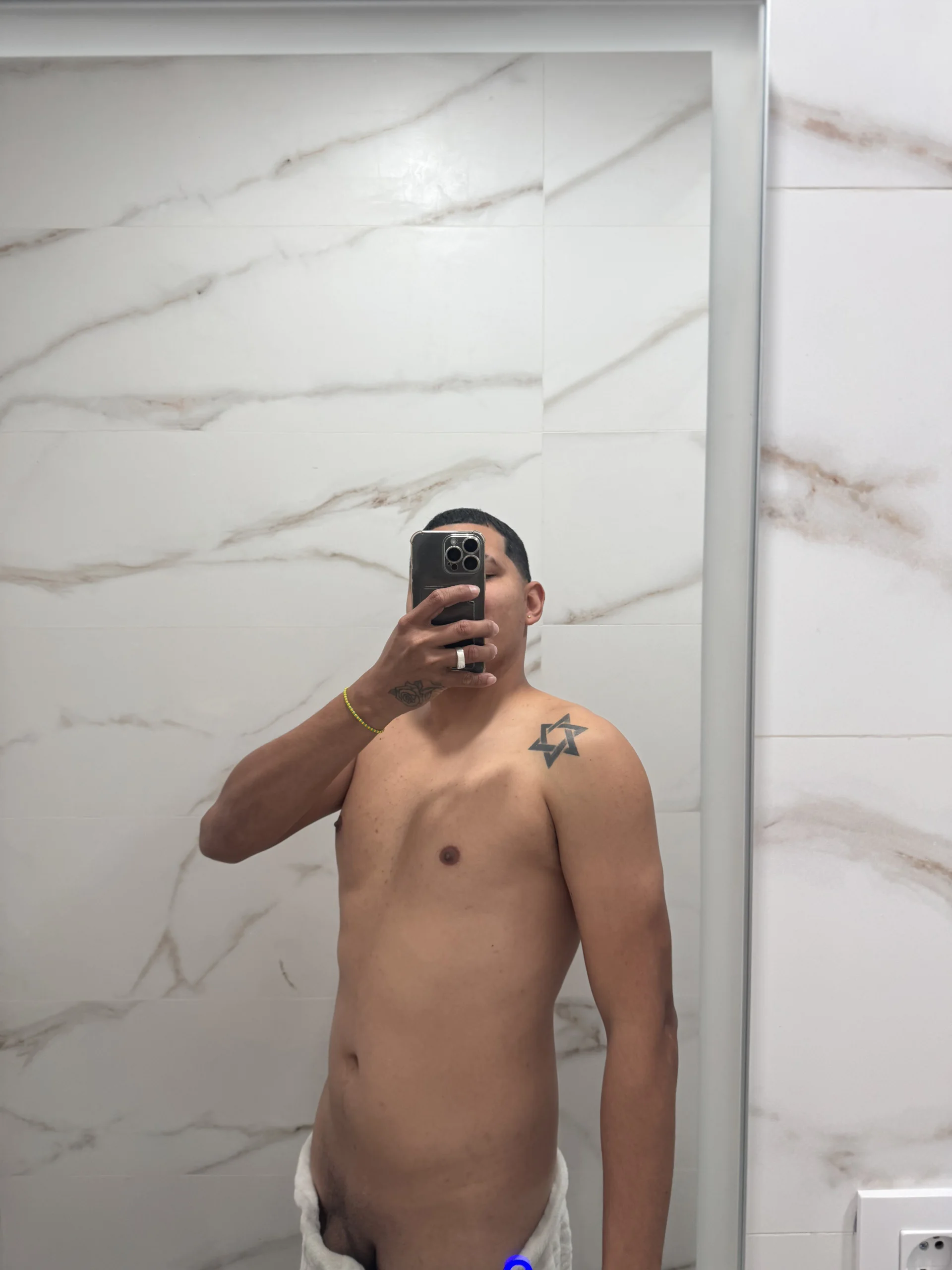 XXX Porn Photo of Nude Steven24r30 1