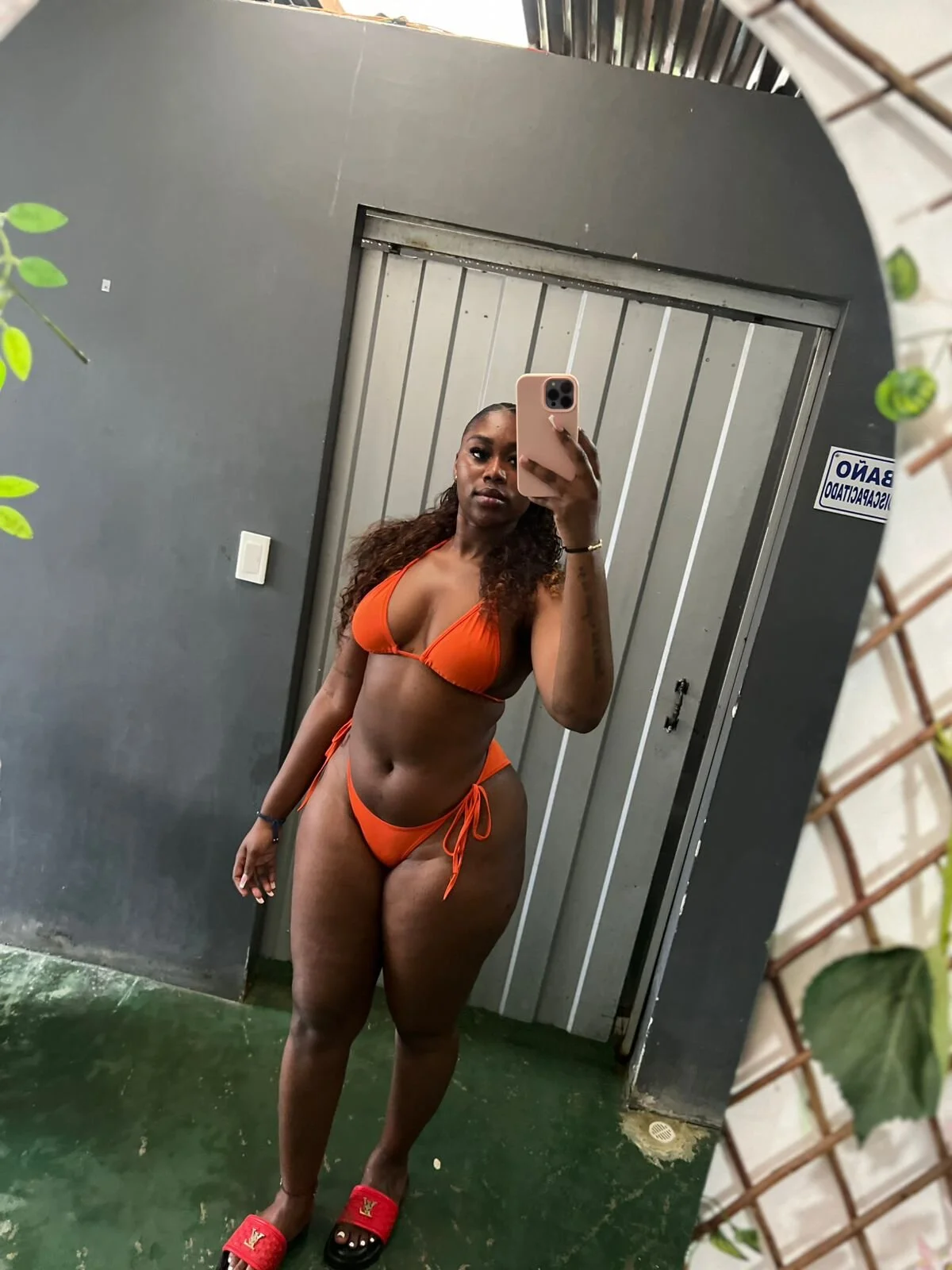 XXX Porn Photo of Nude ely_brown_ 3