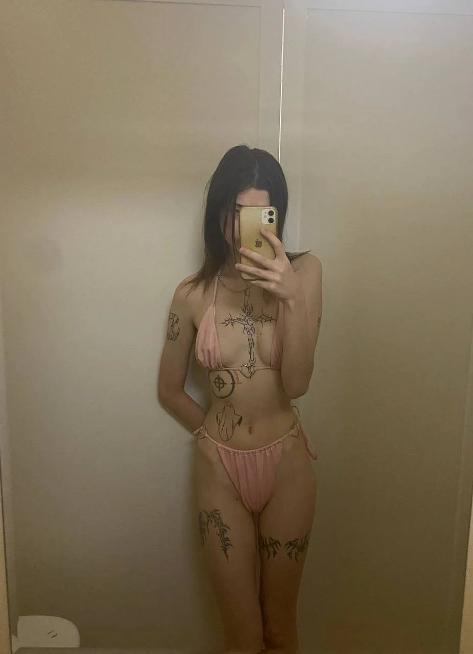XXX Porn Photo of Nude shadowraze228 13