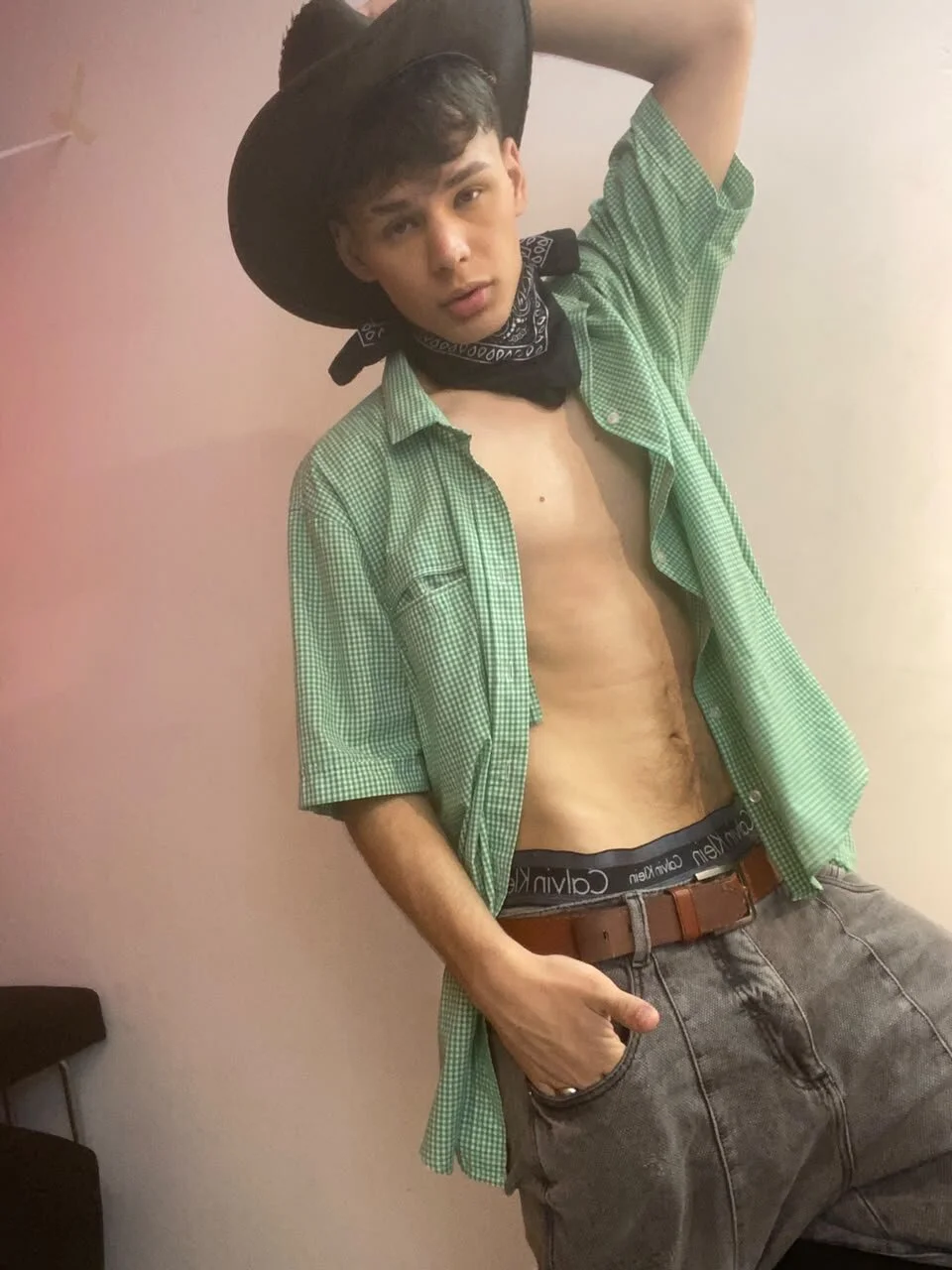 XXX Porn Photo of Nude LoganSteel_ 24