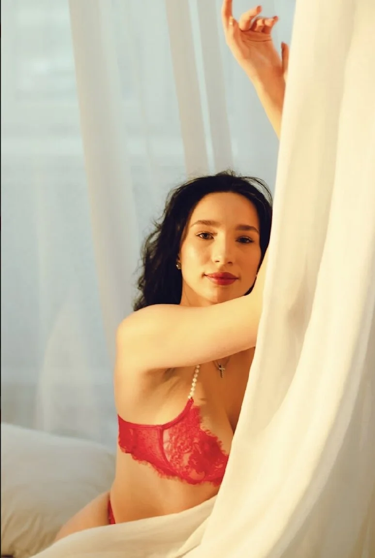 XXX Porn Photo of Nude AliciaBow 2