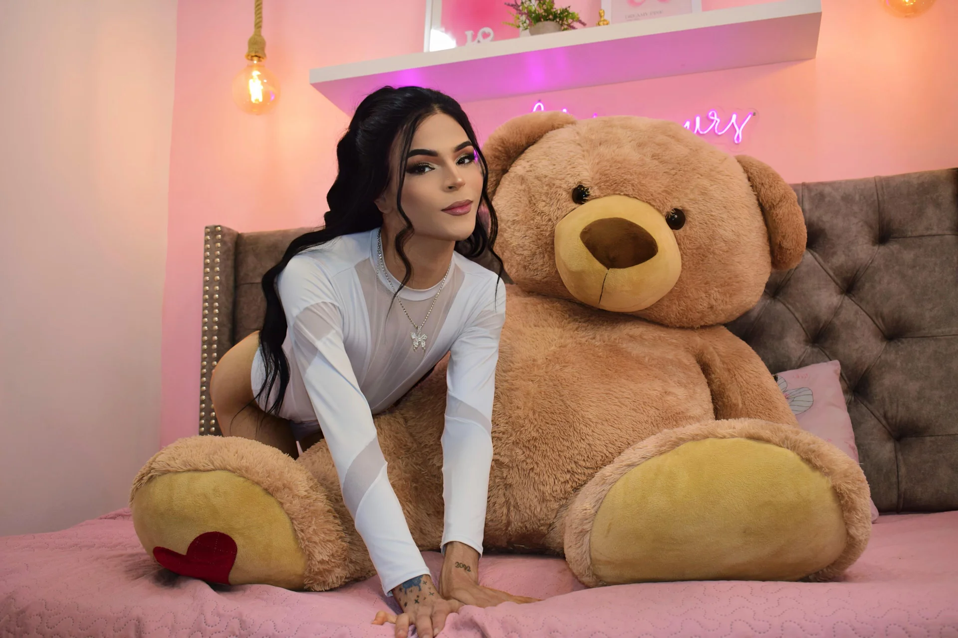 XXX Porn Photo of Nude Realbadbxtch 32