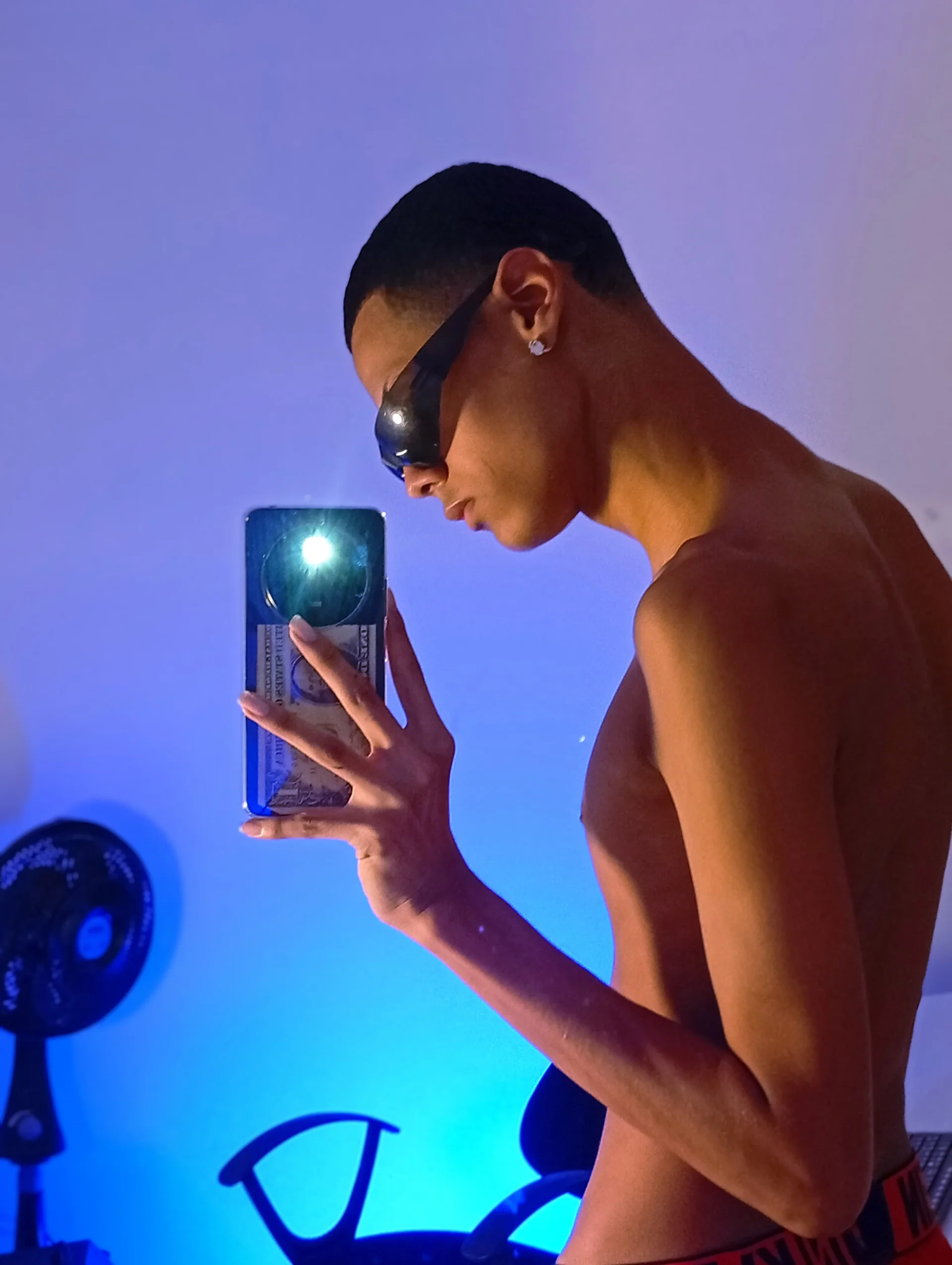 XXX Porn Photo of Nude King_kendall 2