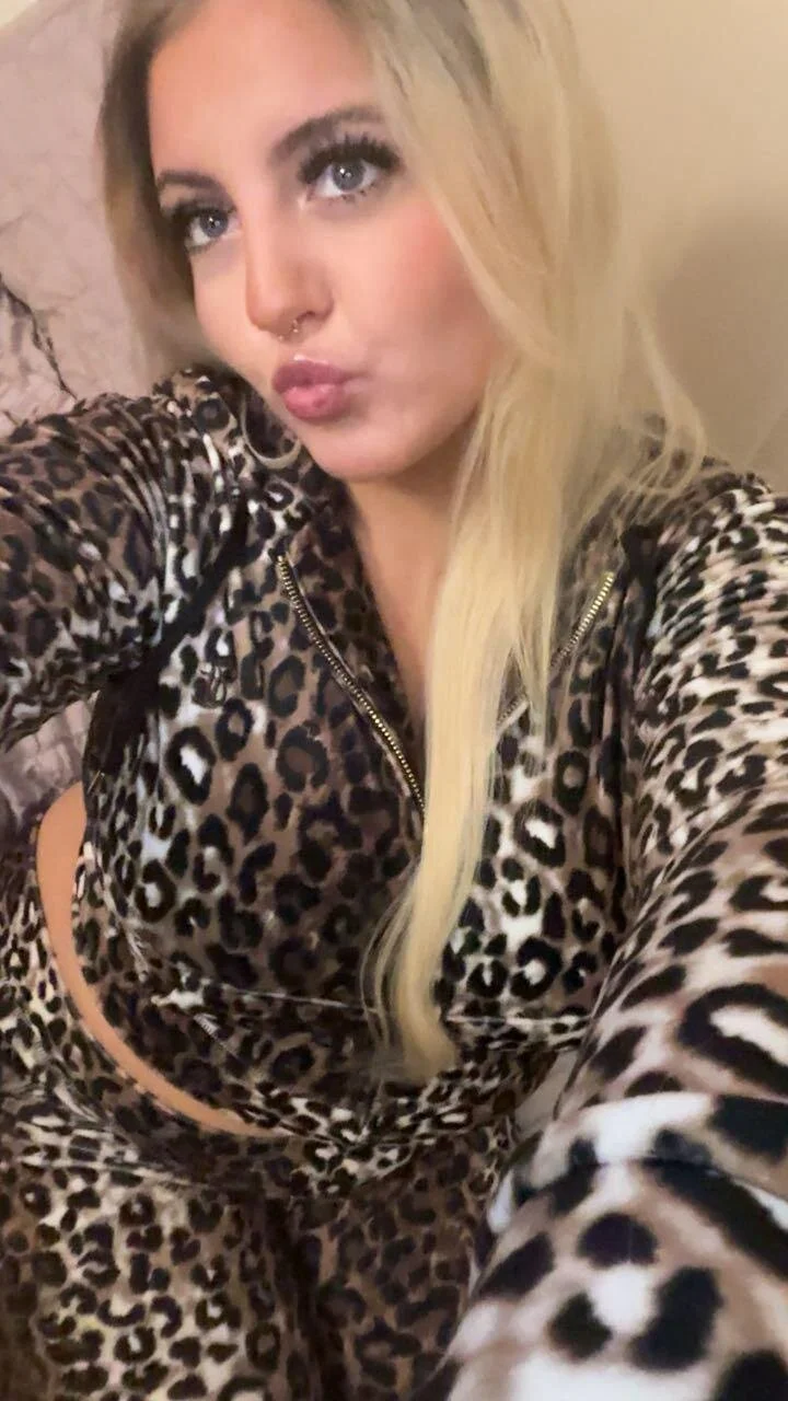 XXX Porn Photo of Nude Princessnorth_ 2