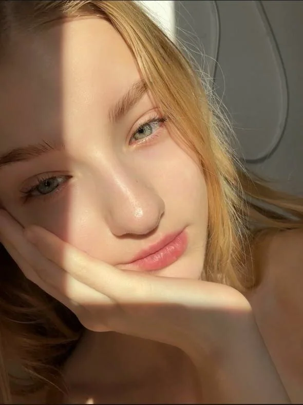 XXX Porn Photo of Nude _Magic_smile 1