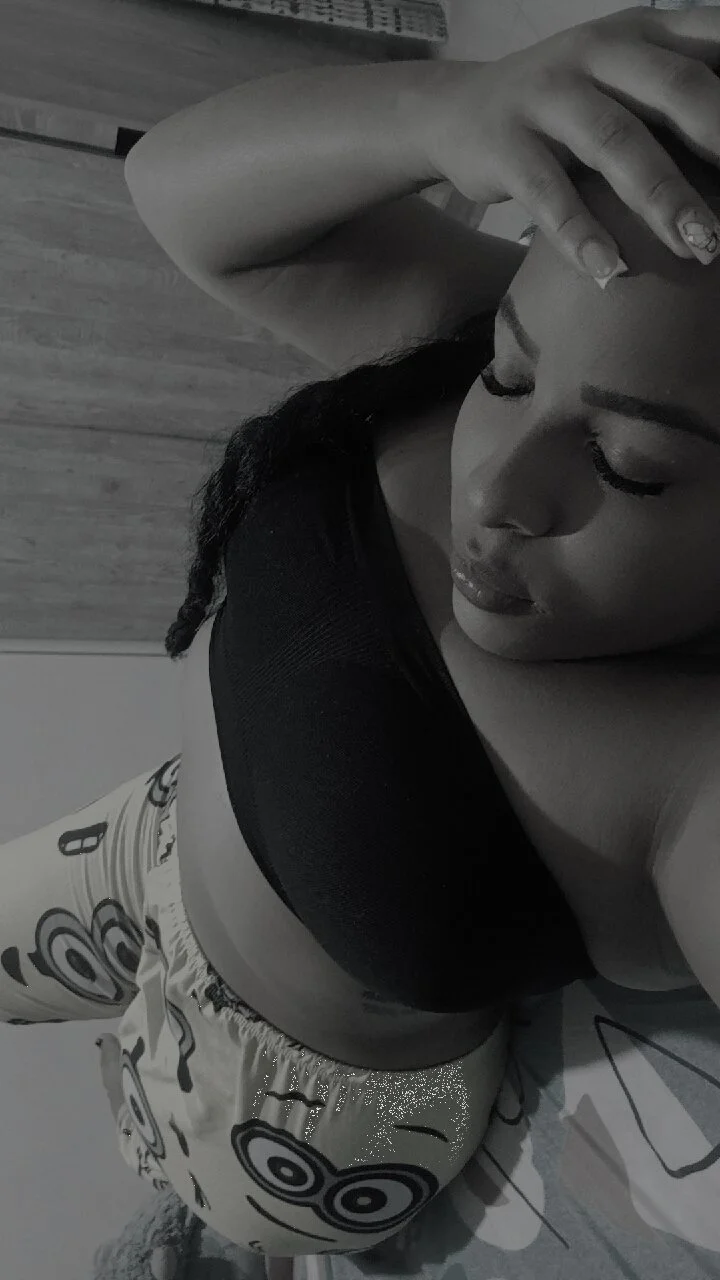 XXX Porn Photo of Nude EbonnyMeller 5