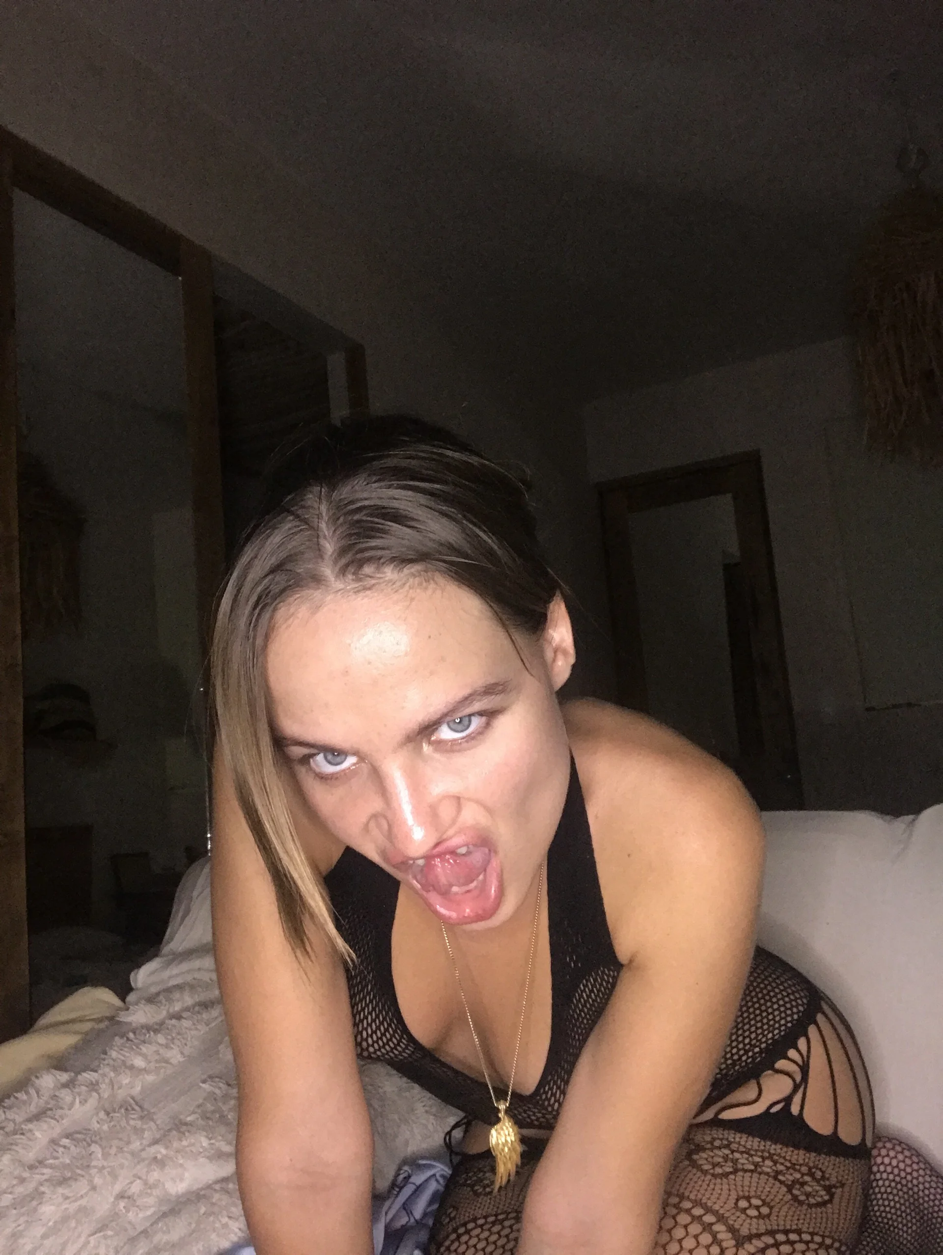 XXX Porn Photo of Nude REALMEANXTINA1 21