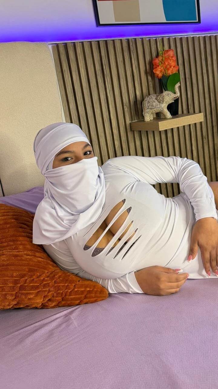 XXX Porn Photo of Nude salmma_habibi 13