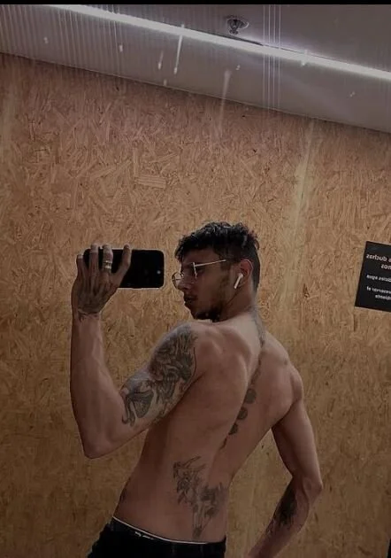 XXX Porn Photo of Nude nathan_aress6666 11